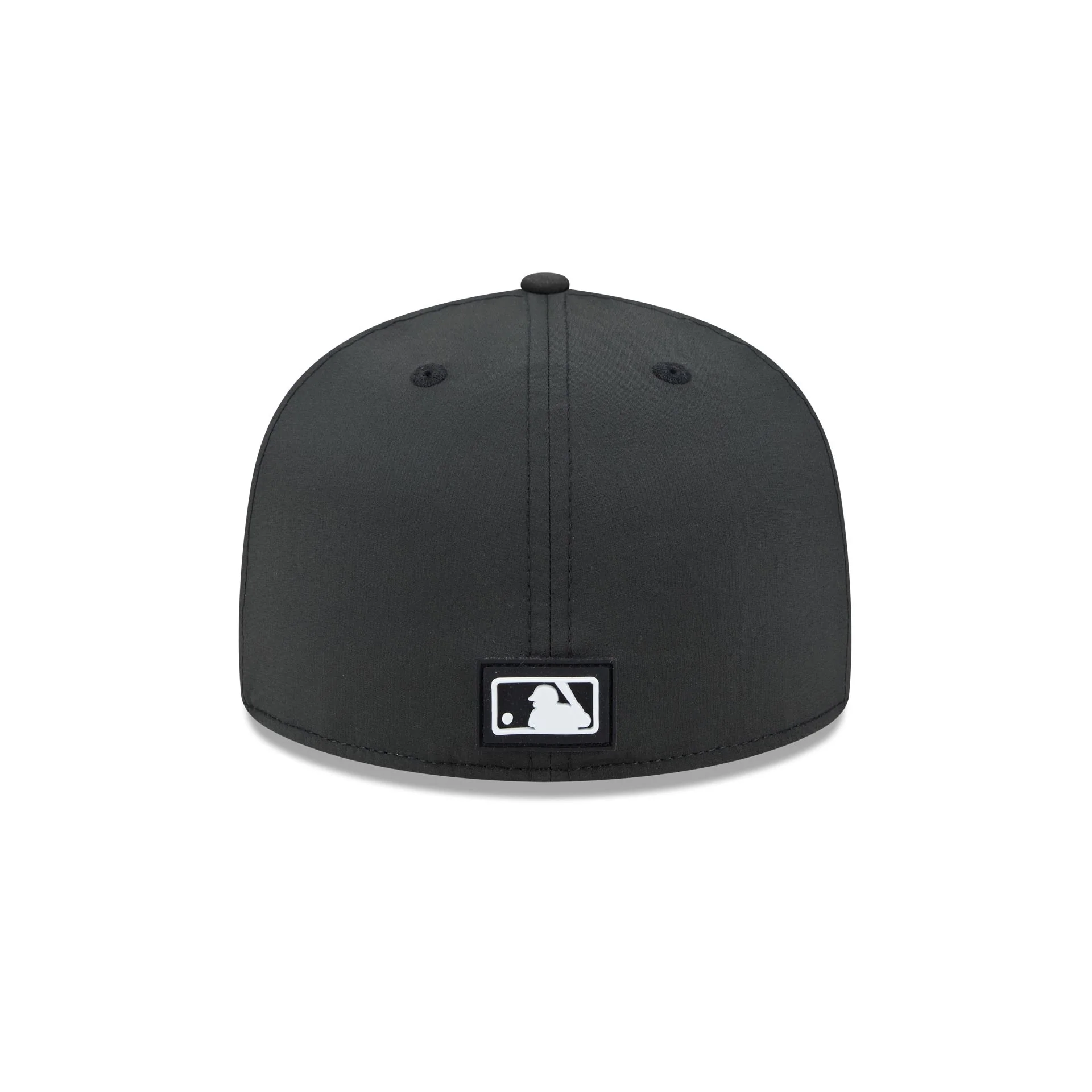 Atlanta Braves 2026 Clubhouse Black & White 59FIFTY Fitted Hat - Image 6