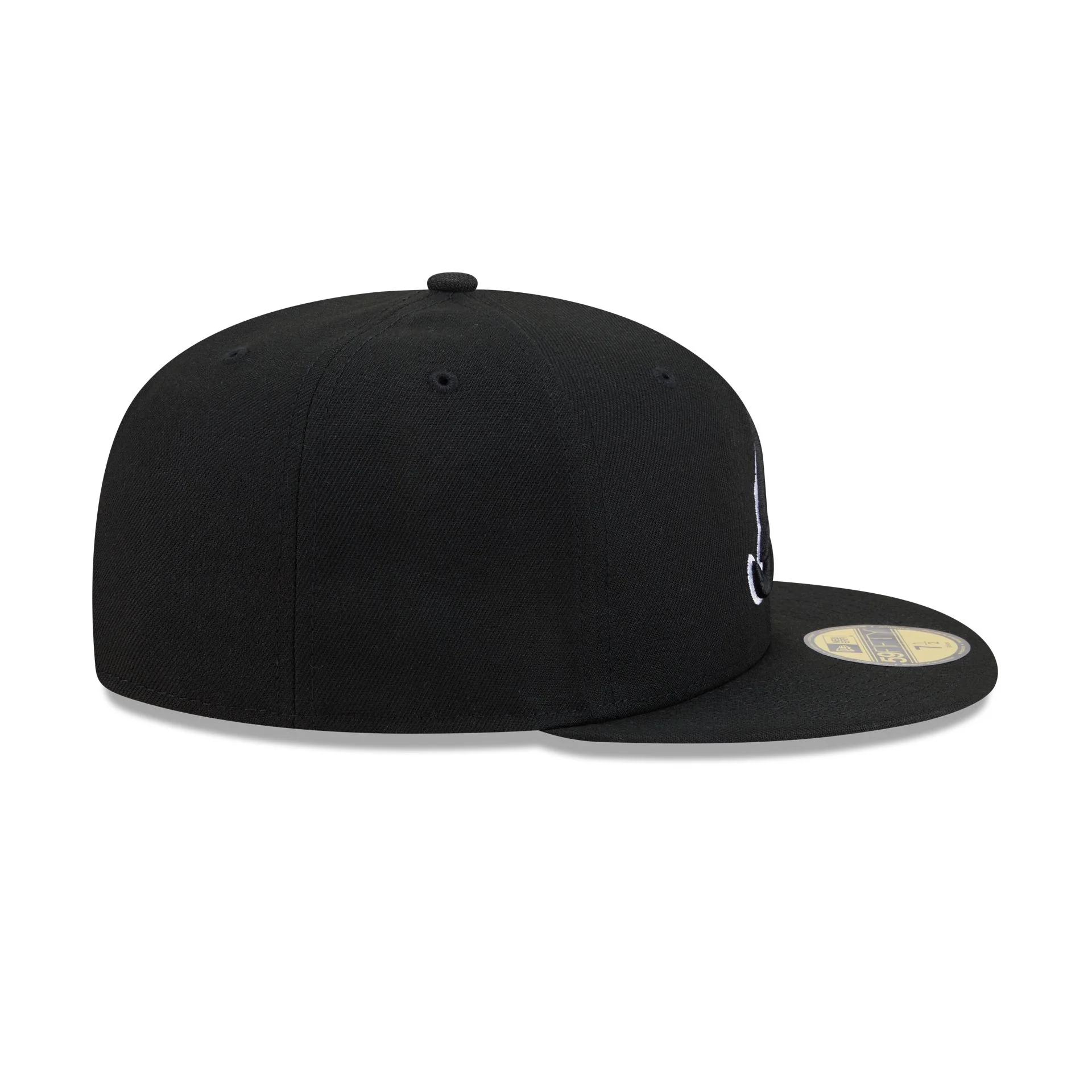 Atlanta Braves Black and White Basic 59FIFTY Fitted Hat - Image 5