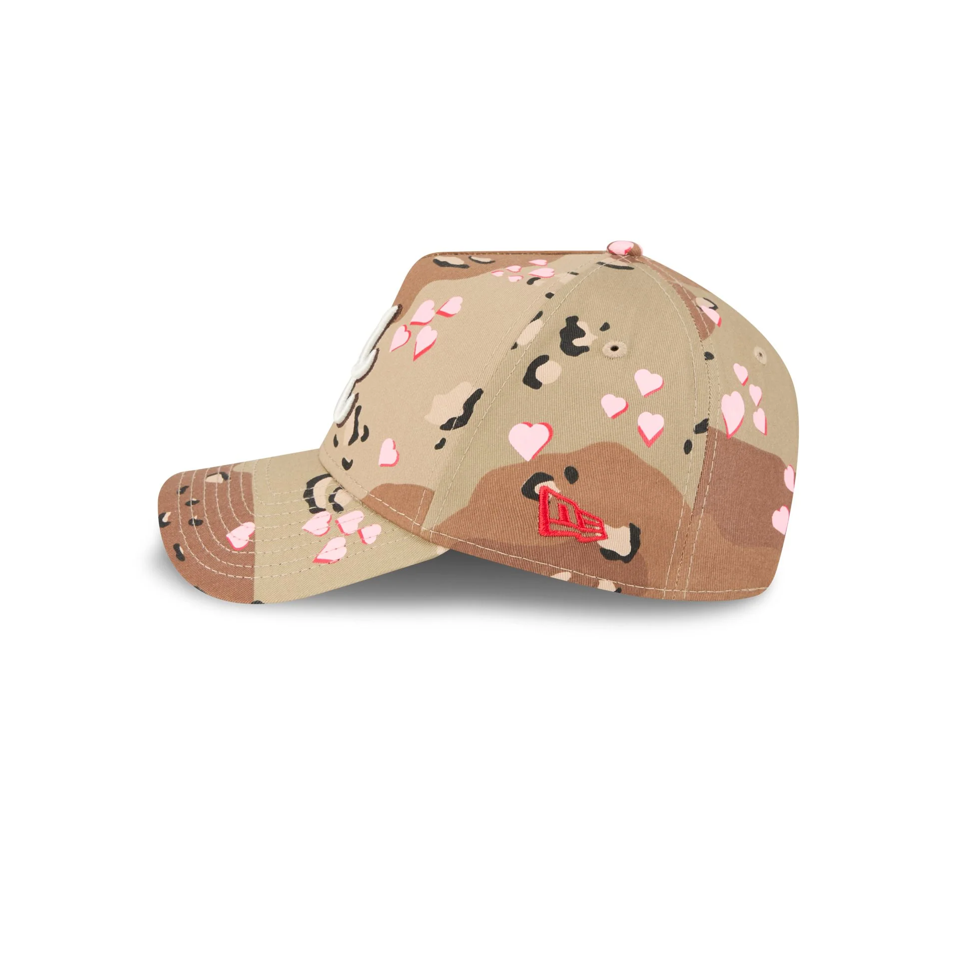Atlanta Braves Camo Hearts 9FORTY A-Frame Snapback Hat - Image 4