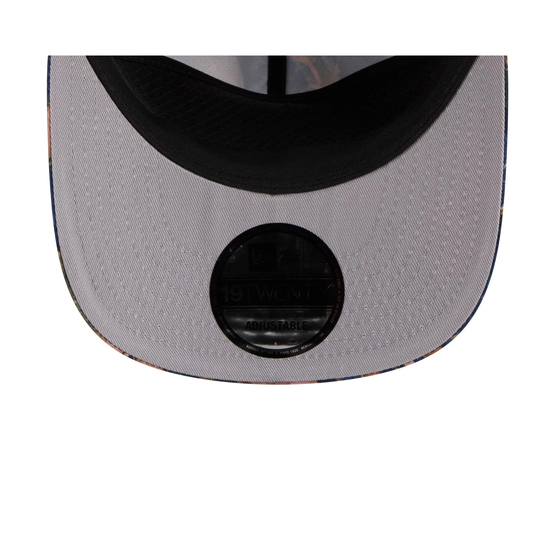 Atlanta Braves Leaves 19TWENTY Adjustable Hat - Image 7