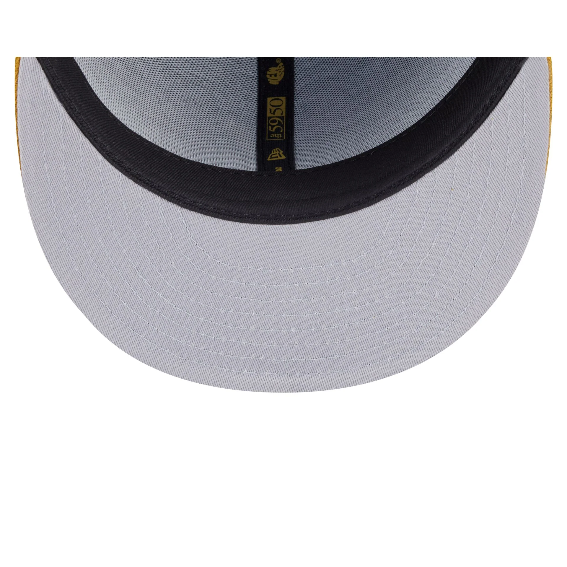 Atlanta Braves Metallic Gold Logo 59FIFTY Fitted Hat - Image 7