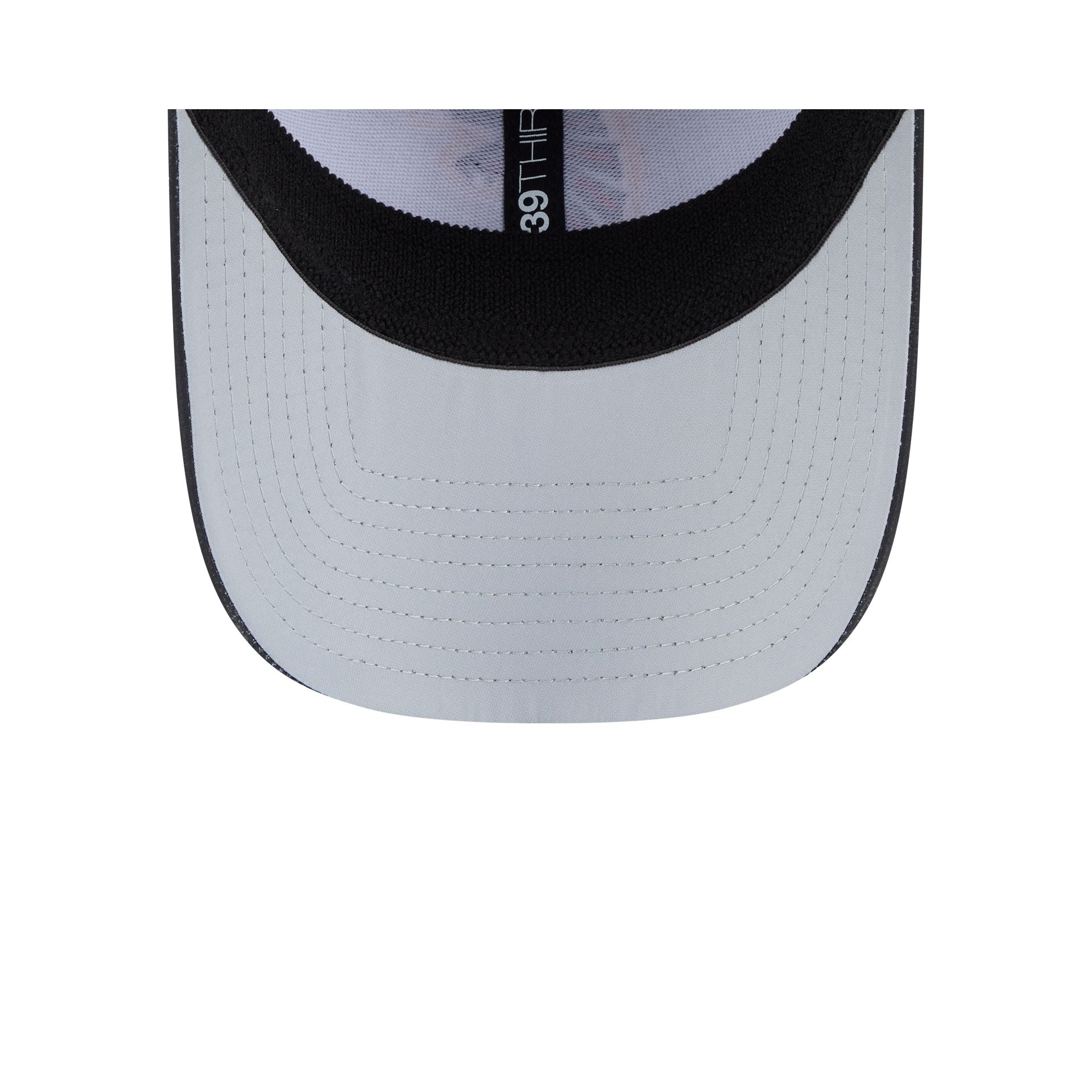 Atlanta Falcons Tonal Camo 39THIRTY Stretch Fit Hat - Image 7