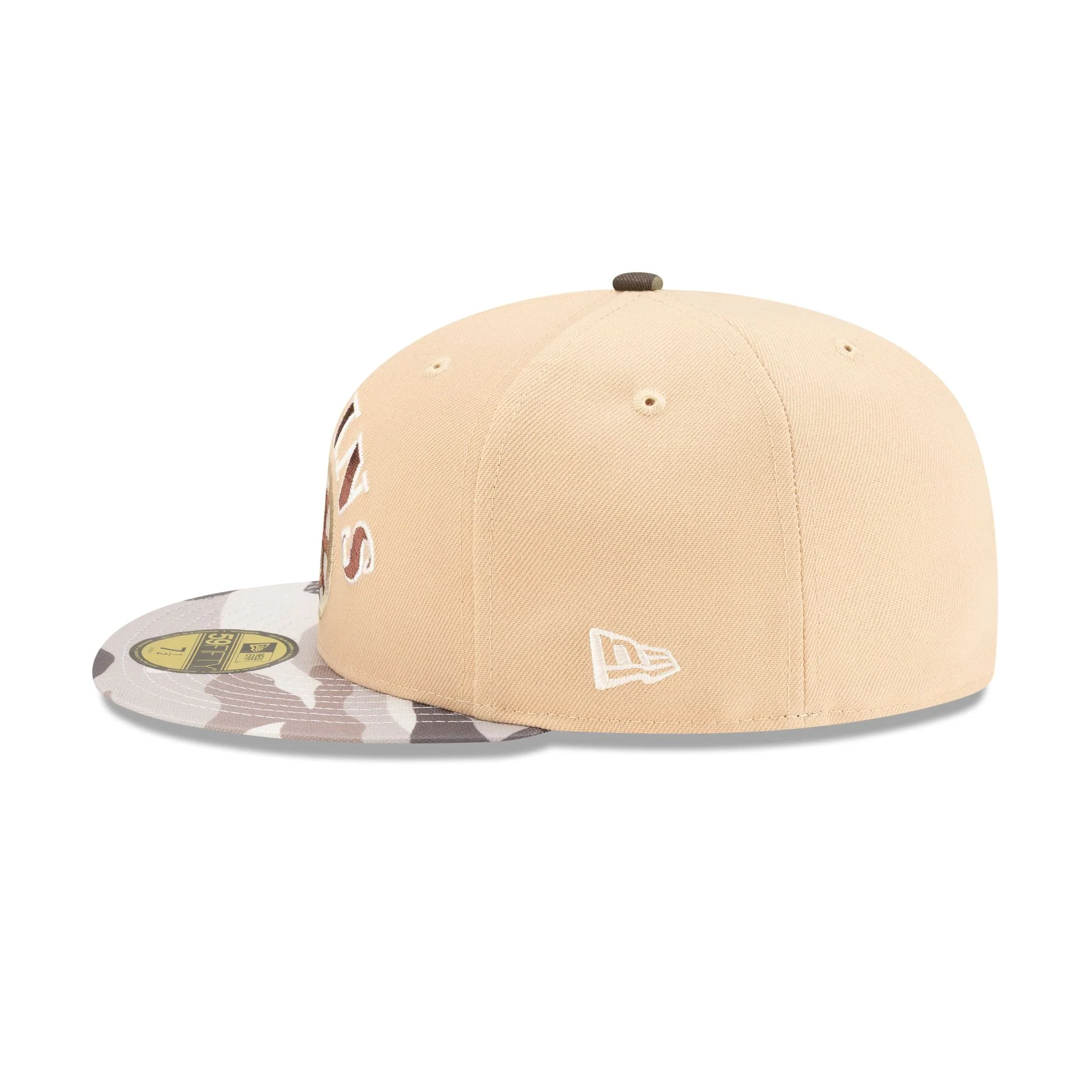 Boston Bruins Retro Camo 59FIFTY Fitted Hat - Image 5