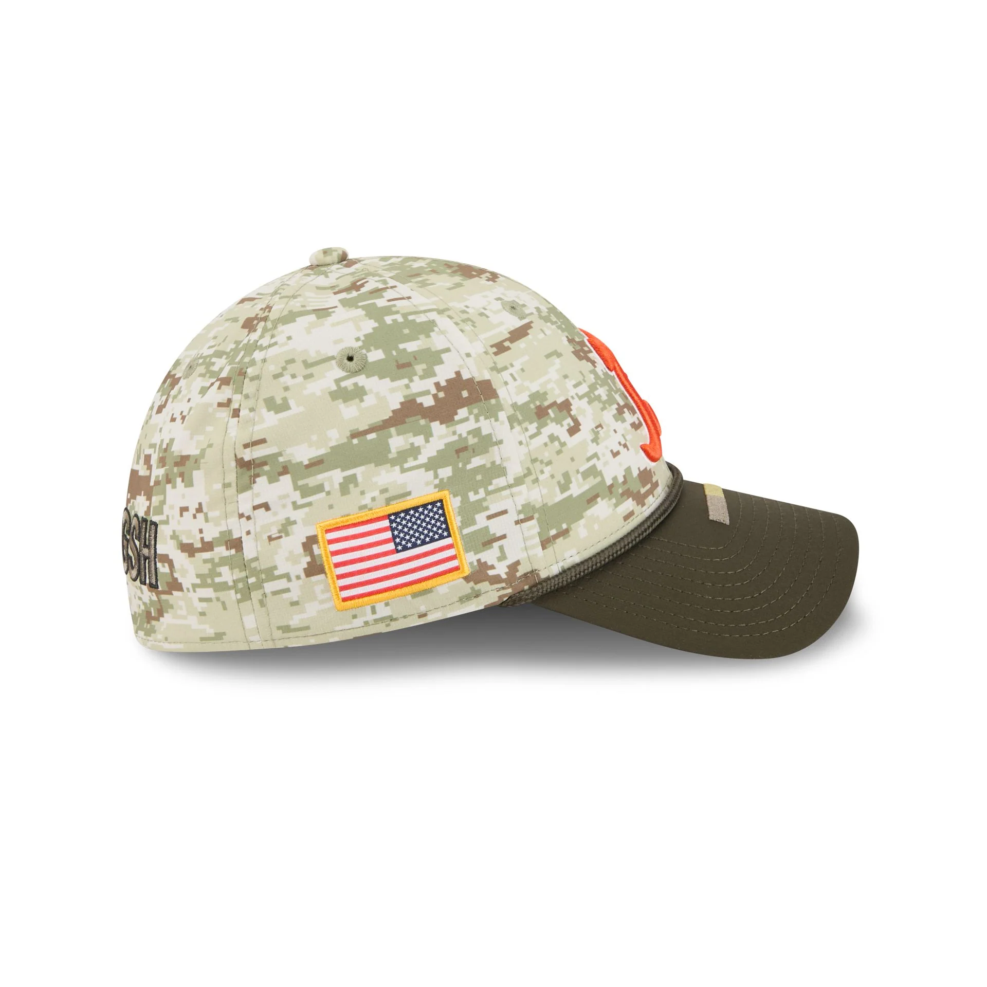 Chicago Bears 2025 Salute to Service Digi Camo Alt 39THIRTY Stretch Fit Hat - Image 4