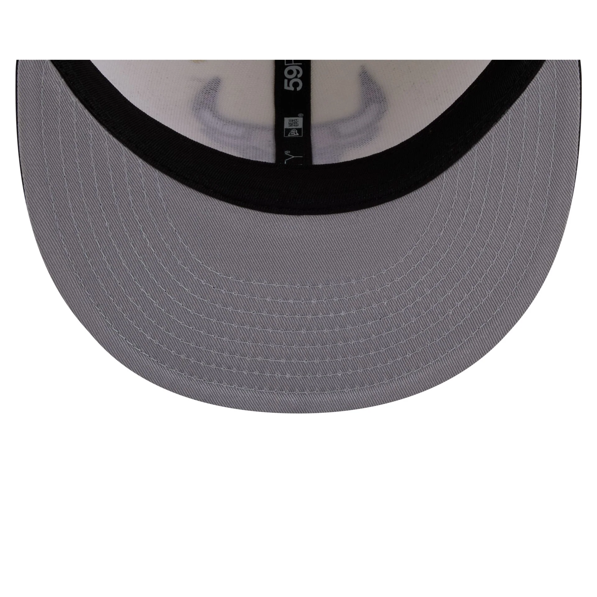 Chicago Bulls Chrome White Basic 59FIFTY Fitted Hat - Image 7
