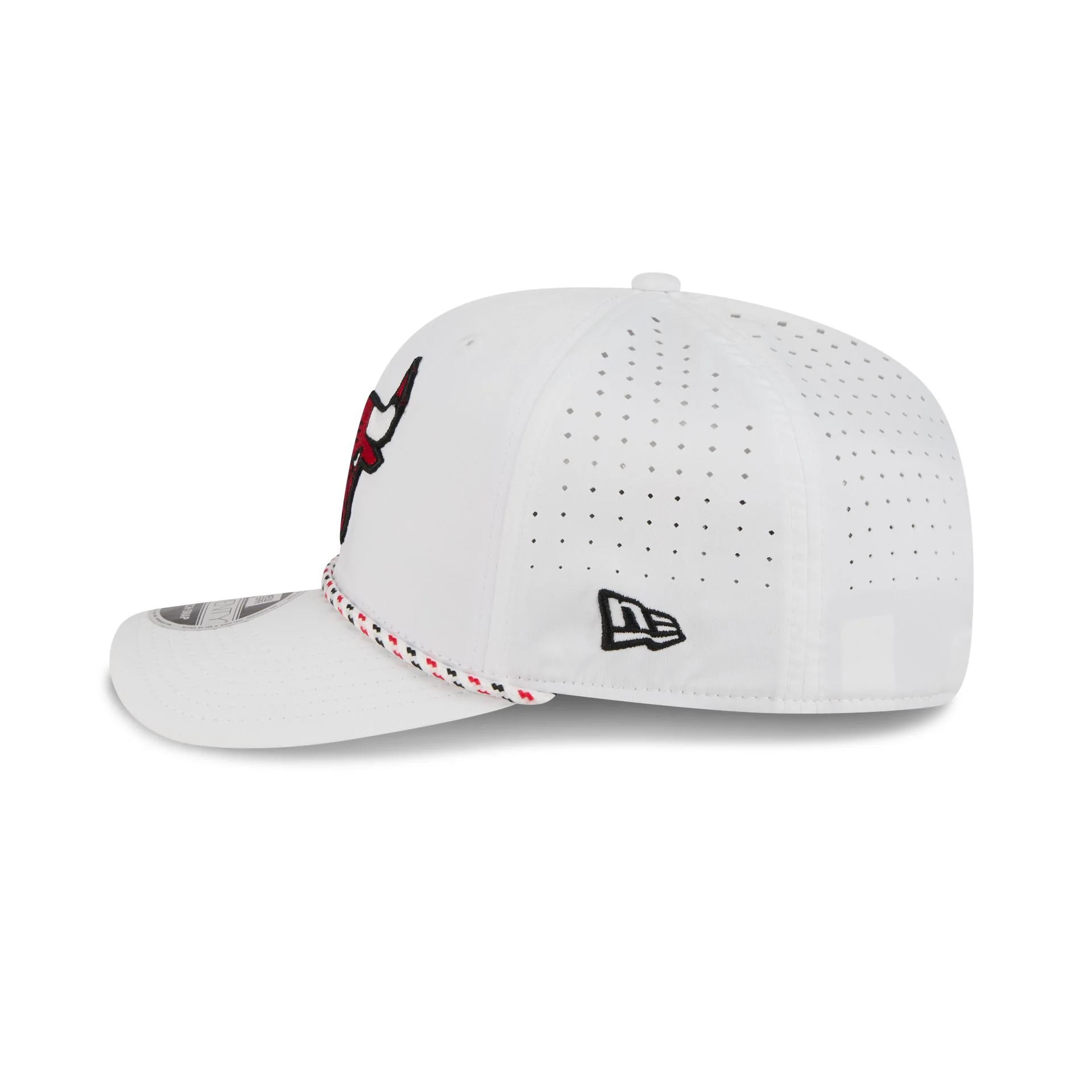 Chicago Bulls Optic White Performance Rope 9SEVENTY Stretch-Snap Hat - Image 4