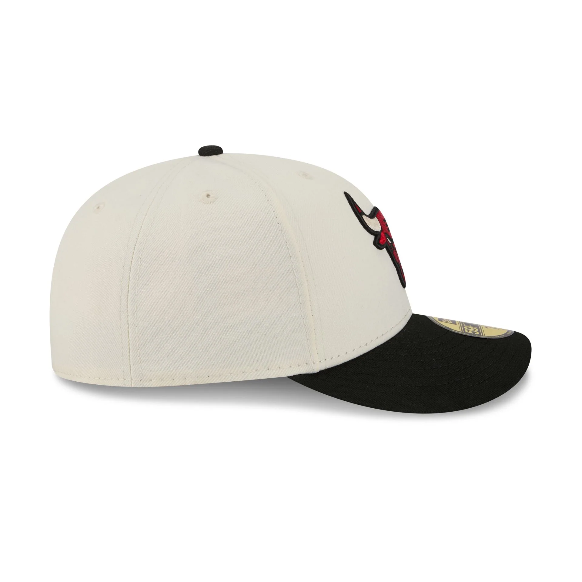 Chicago Bulls Tonal Florals White 59FIFTY Fitted Hat - Image 5