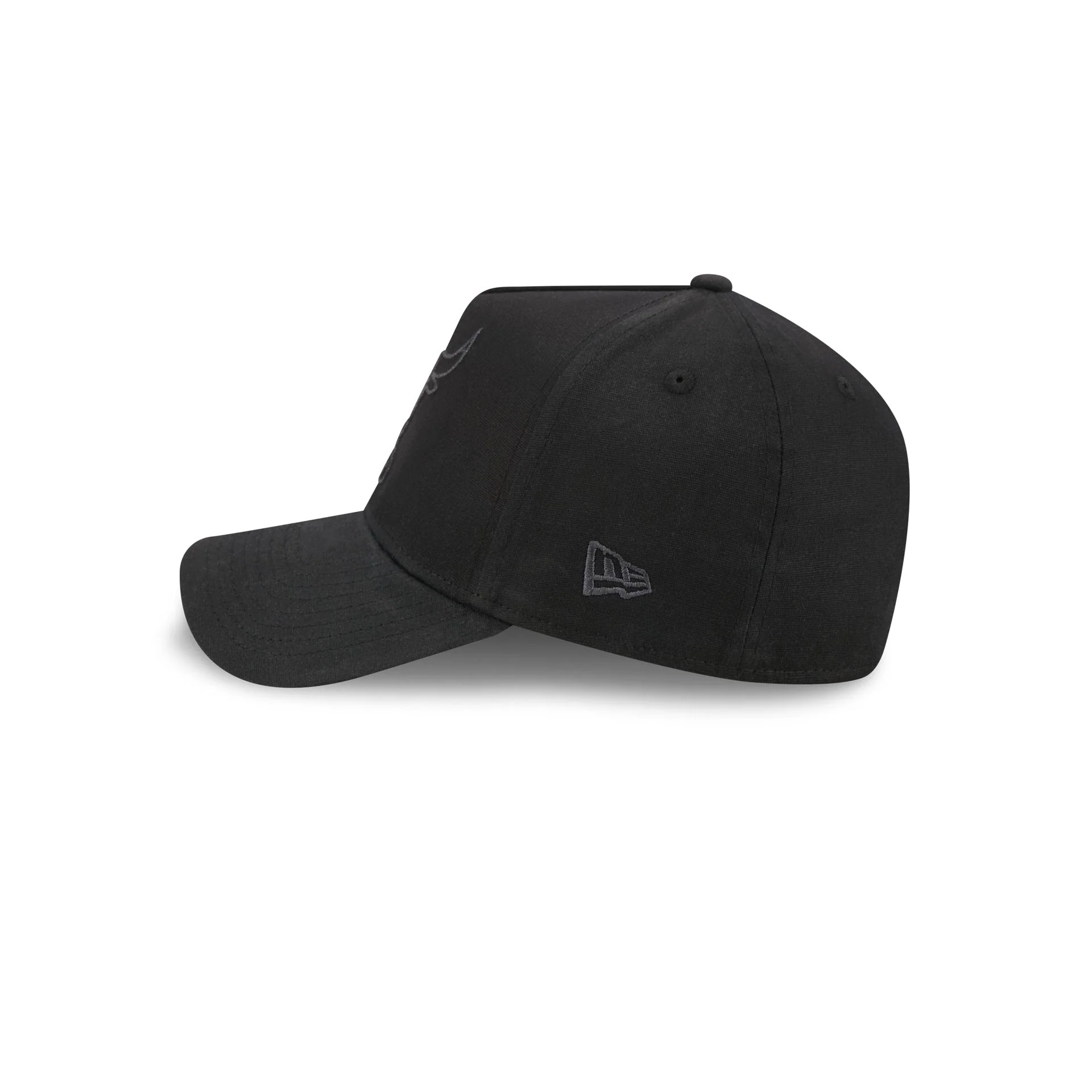 Chicago Bulls Waxed Canvas Black 59FORTY A-Frame Fitted Hat - Image 5