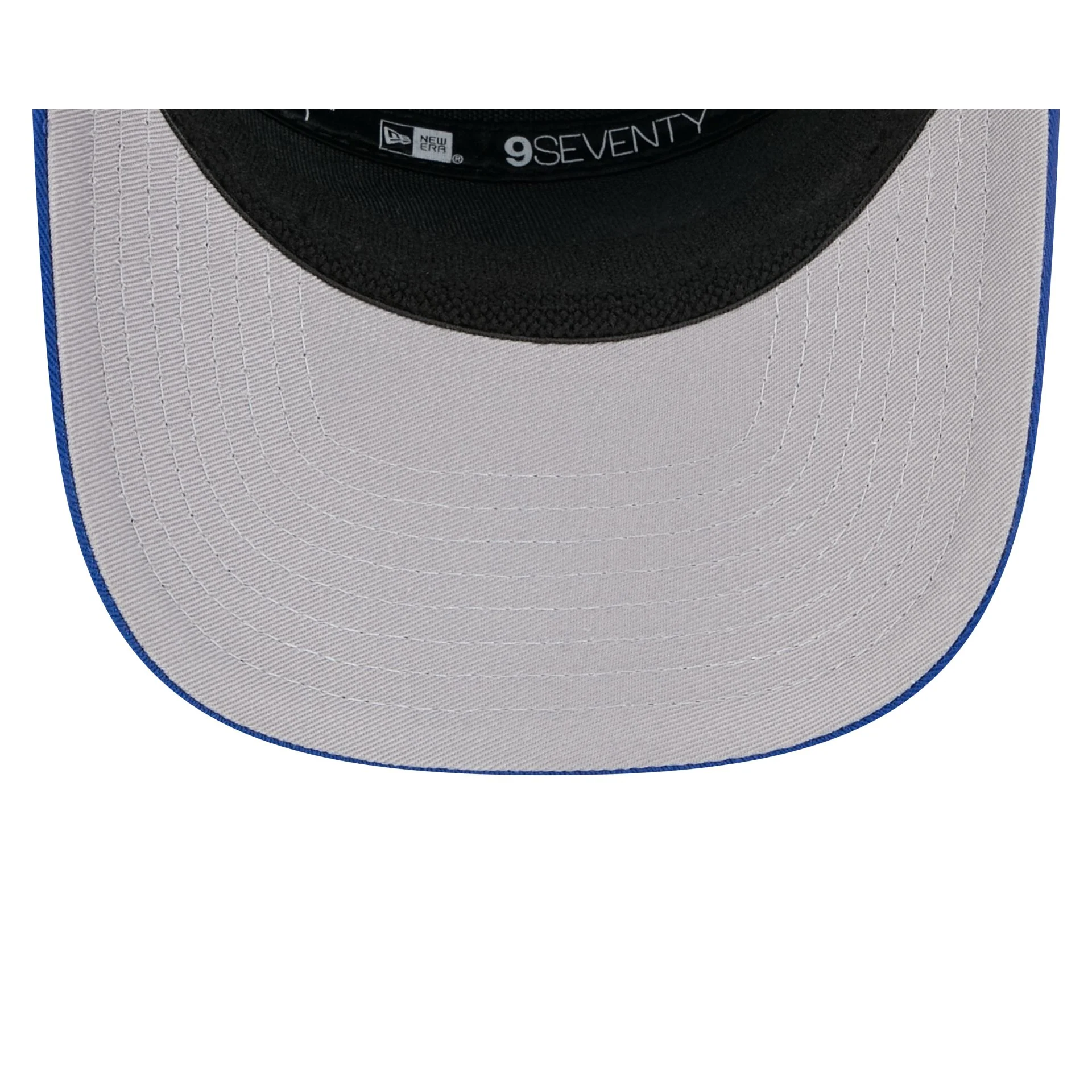 Chicago Cubs Split Panel 9SEVENTY Stretch-Snap Hat - Image 7