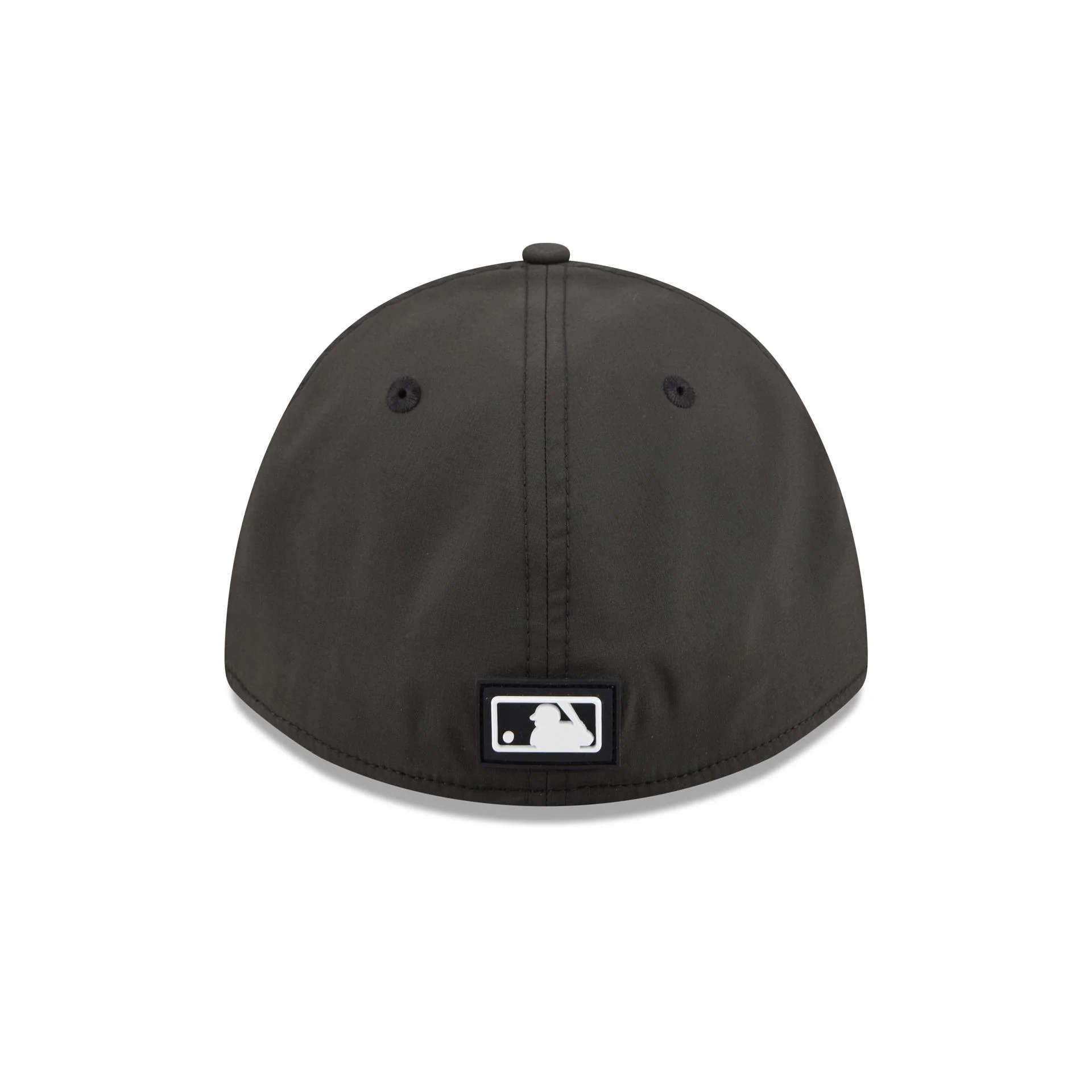 Chicago White Sox 2026 Clubhouse 39THIRTY M-Crown Stretch Fit Hat - Image 6