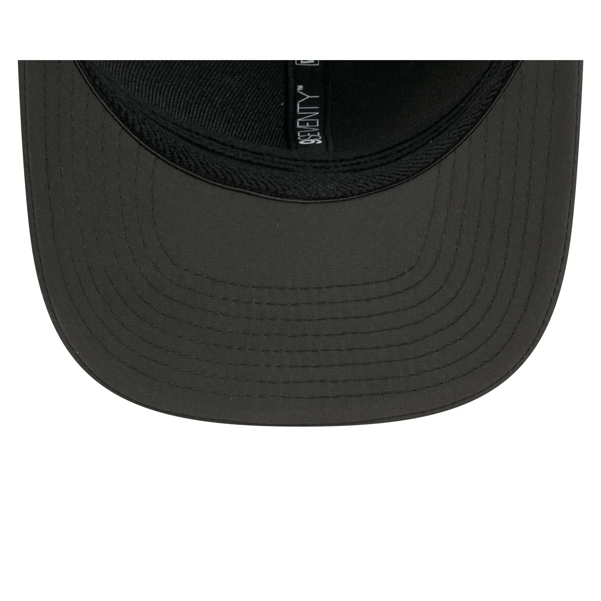 Chicago White Sox 2026 Clubhouse 9SEVENTY Stretch-Snap Hat - Image 7