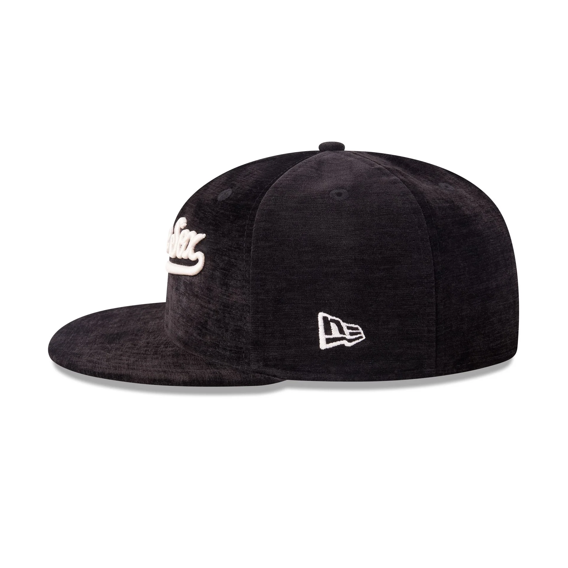 Chicago White Sox Black Velvet 59FIFTY Fitted Hat - Image 4