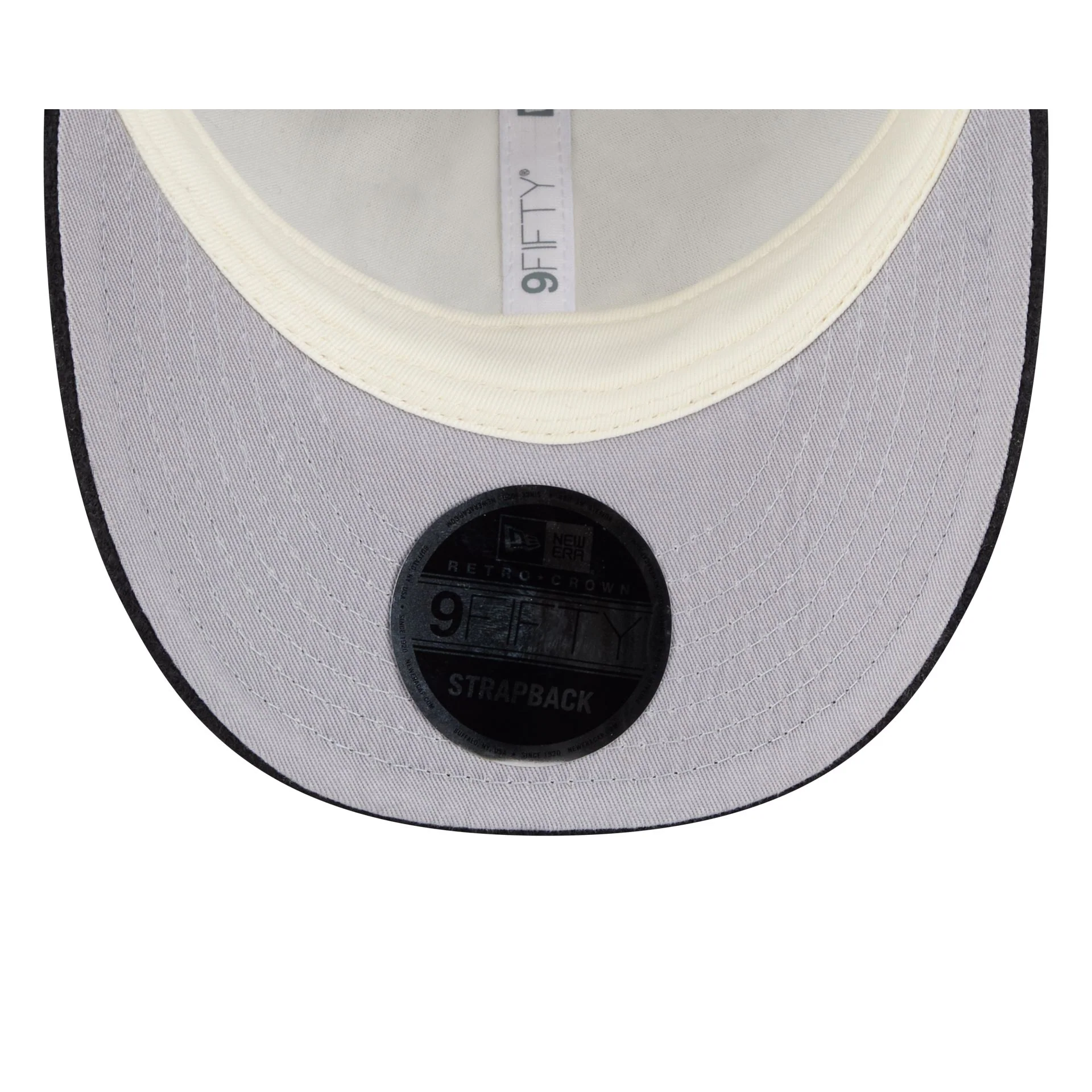 Chicago White Sox Navy Merino & Cashmere Moon Retro Crown 9FIFTY Adjustable Hat - Image 7