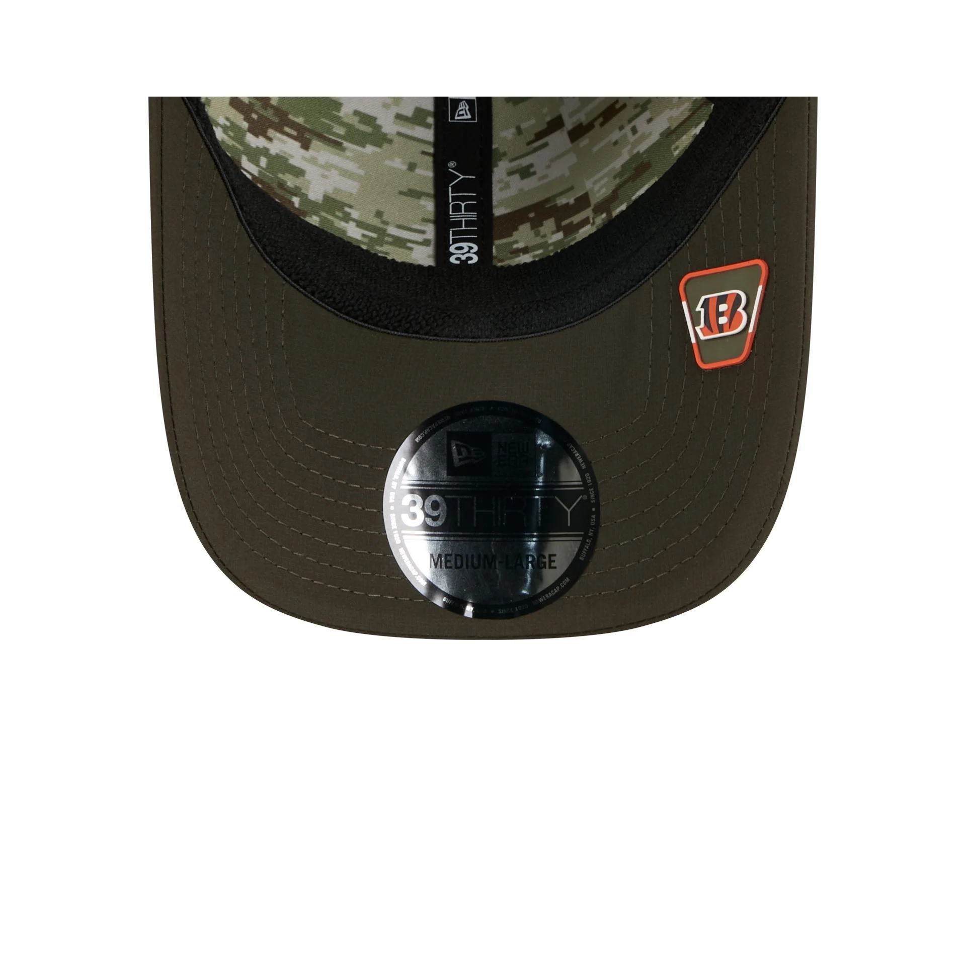 Cincinnati Bengals 2025 Salute to Service 39THIRTY Stretch Fit Hat - Image 7
