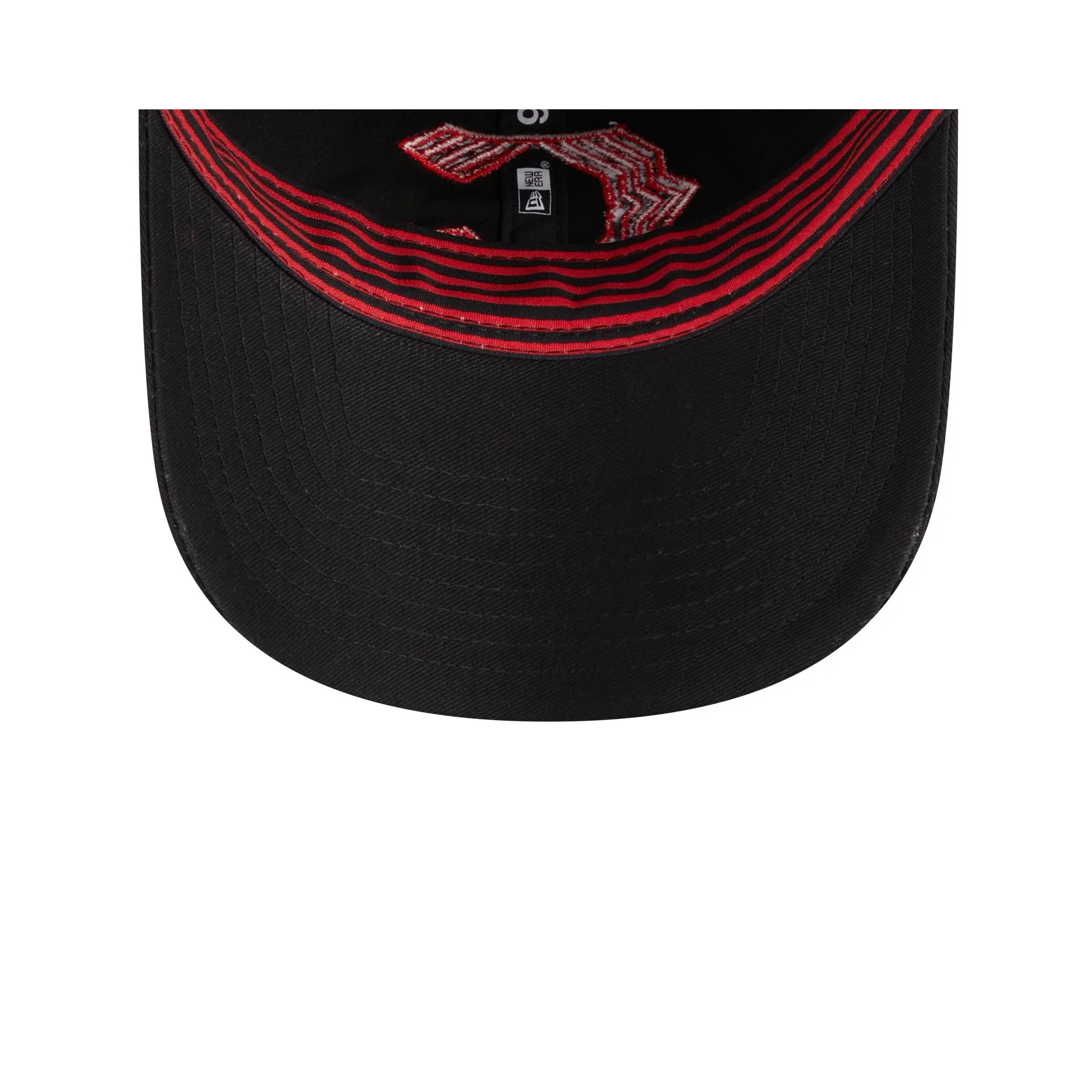 Cincinnati Reds 2026 City Connect Kids Black 9TWENTY Adjustable Hat - Image 7