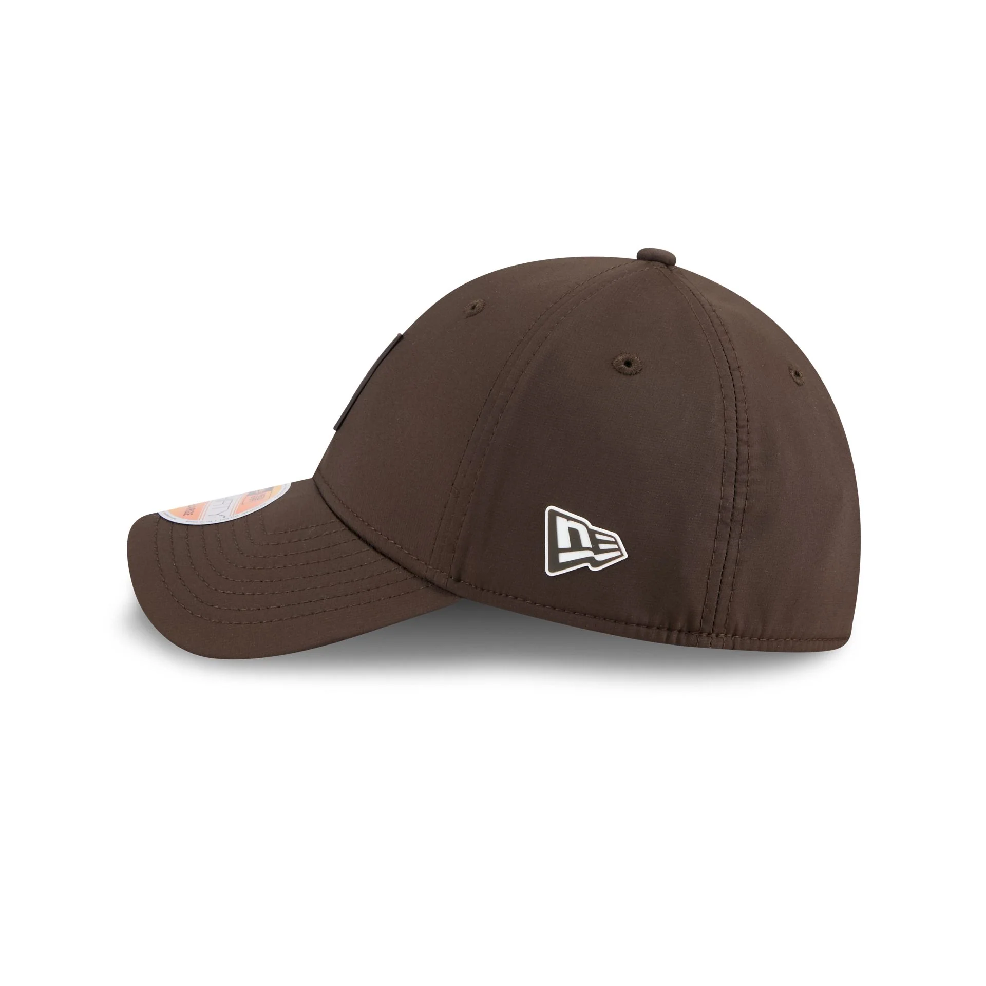 Cleveland Browns 2025 Sideline Hot Weather Historic 39THIRTY Stretch Fit Hat - Image 4