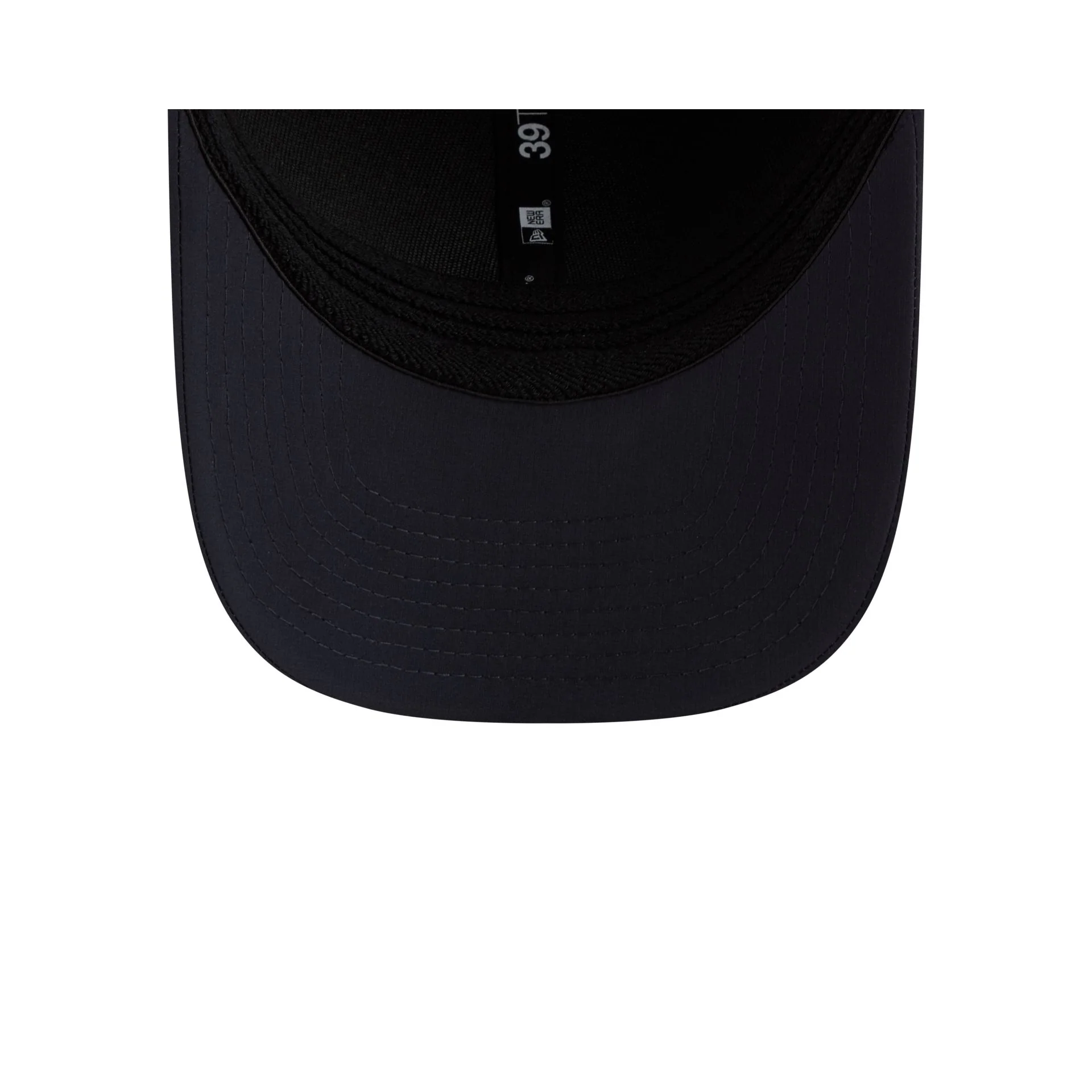 Cleveland Guardians 2026 Clubhouse 39THIRTY M-Crown Stretch Fit Hat - Image 7
