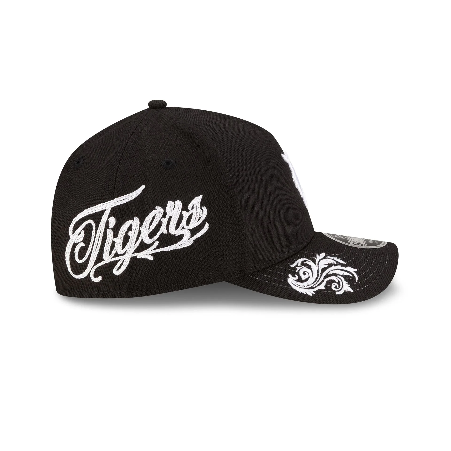 Detroit Tigers Script Black and White 9FORTY M-Crown A-Frame Snapback Hat - Image 4