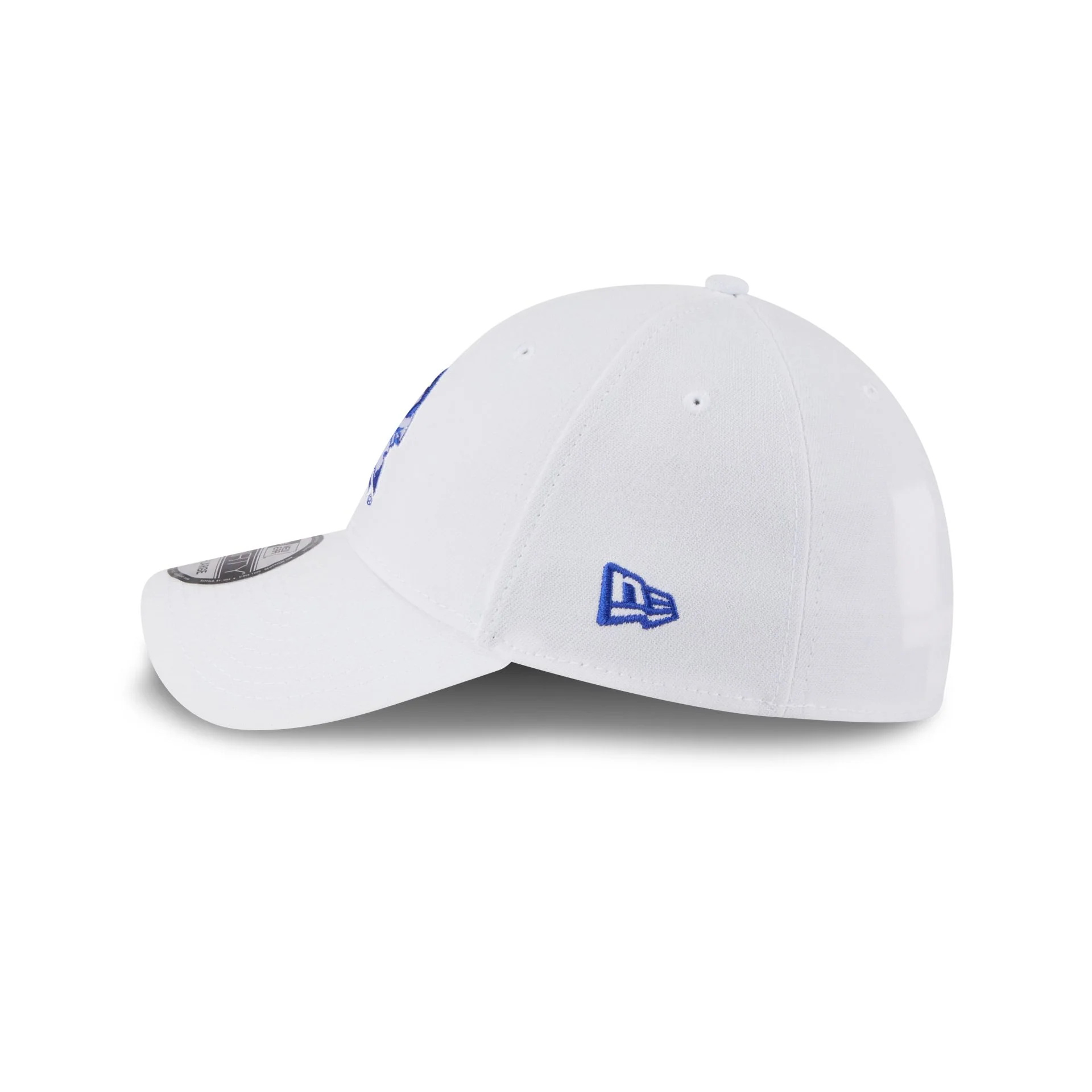 Duke Blue Devils Optic White 39THIRTY Stretch Fit Hat - Image 4