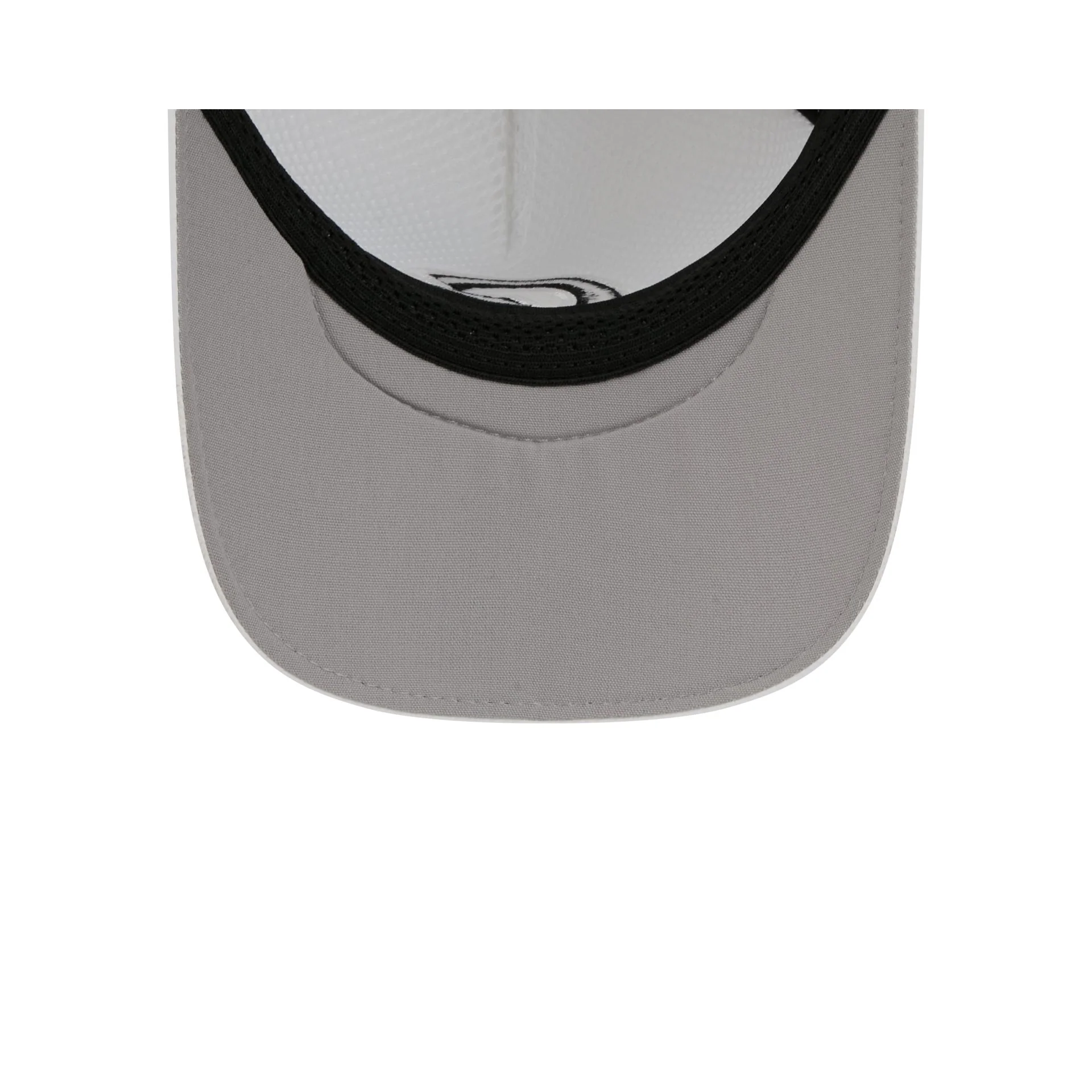 Georgetown Hoyas White 9FORTY APEX Snapback Hat - Image 7