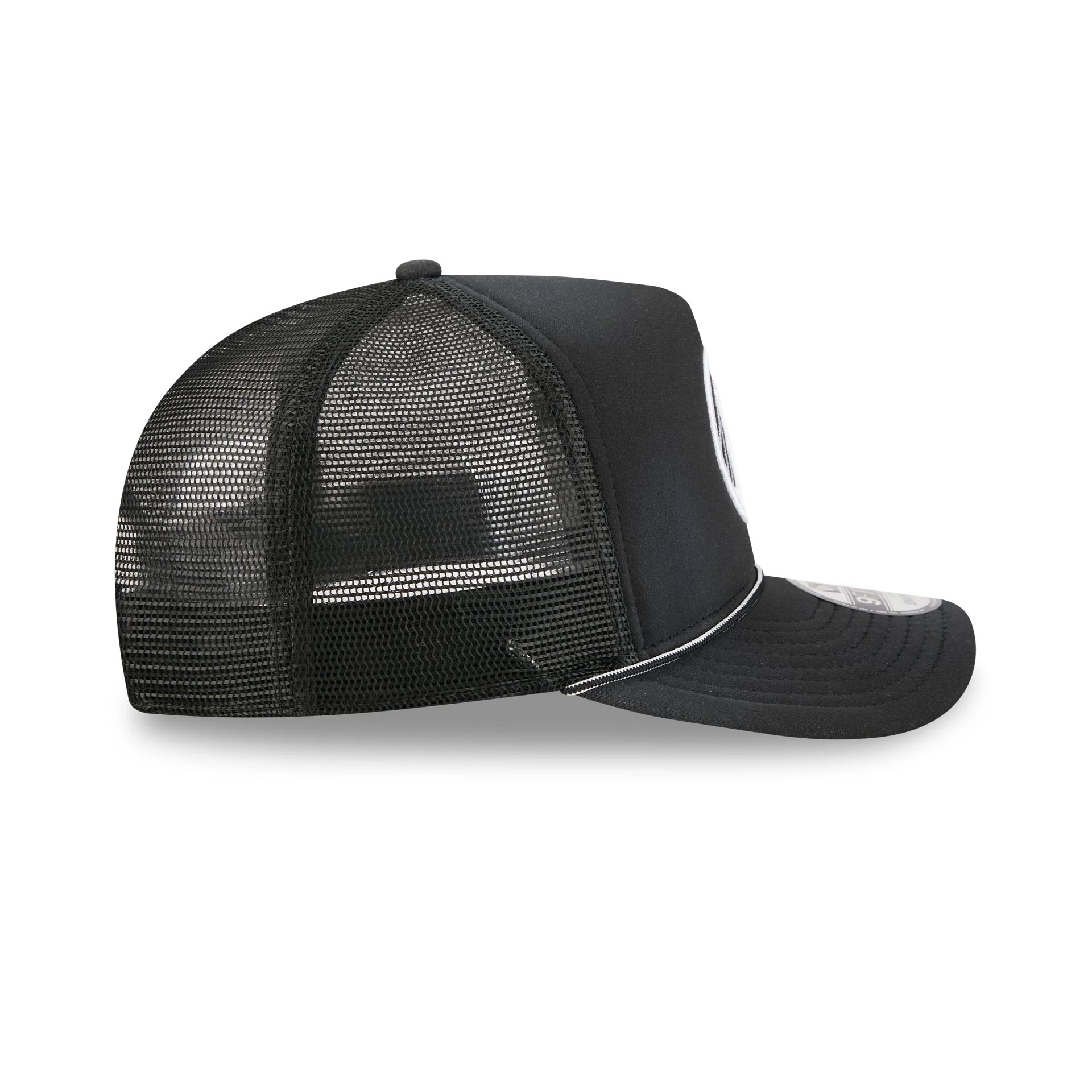 Golden State Warriors Washed Black 9FIFTY A-Frame Trucker Hat - Image 5