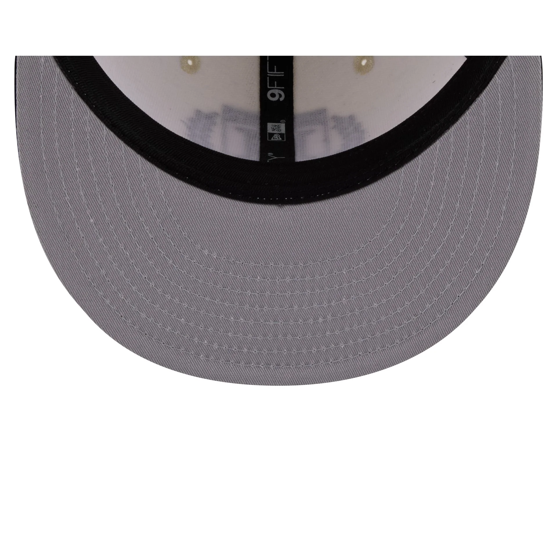 Harry Potter Hogwarts Chrome White 9FIFTY Snapback Hat - Image 7