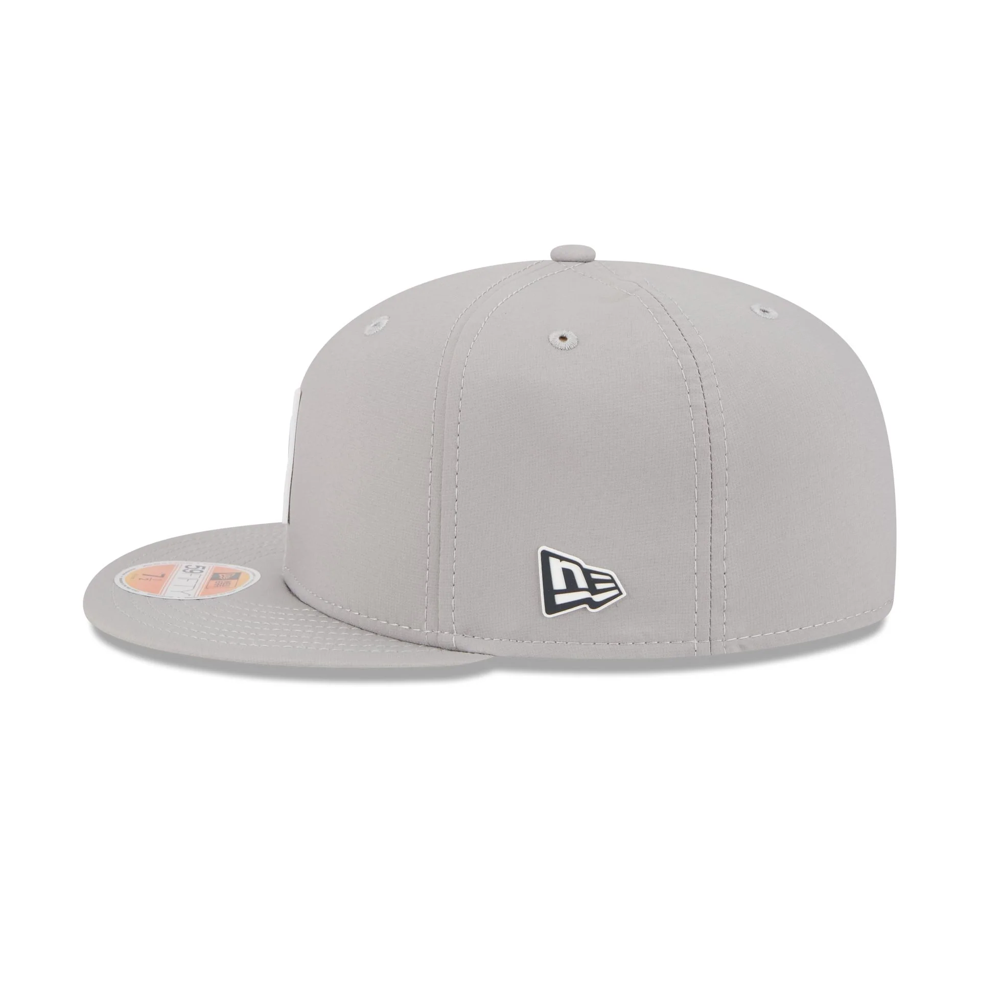 Houston Texans 2025 Sideline Hot Weather Gray 59FIFTY Fitted Hat - Image 4
