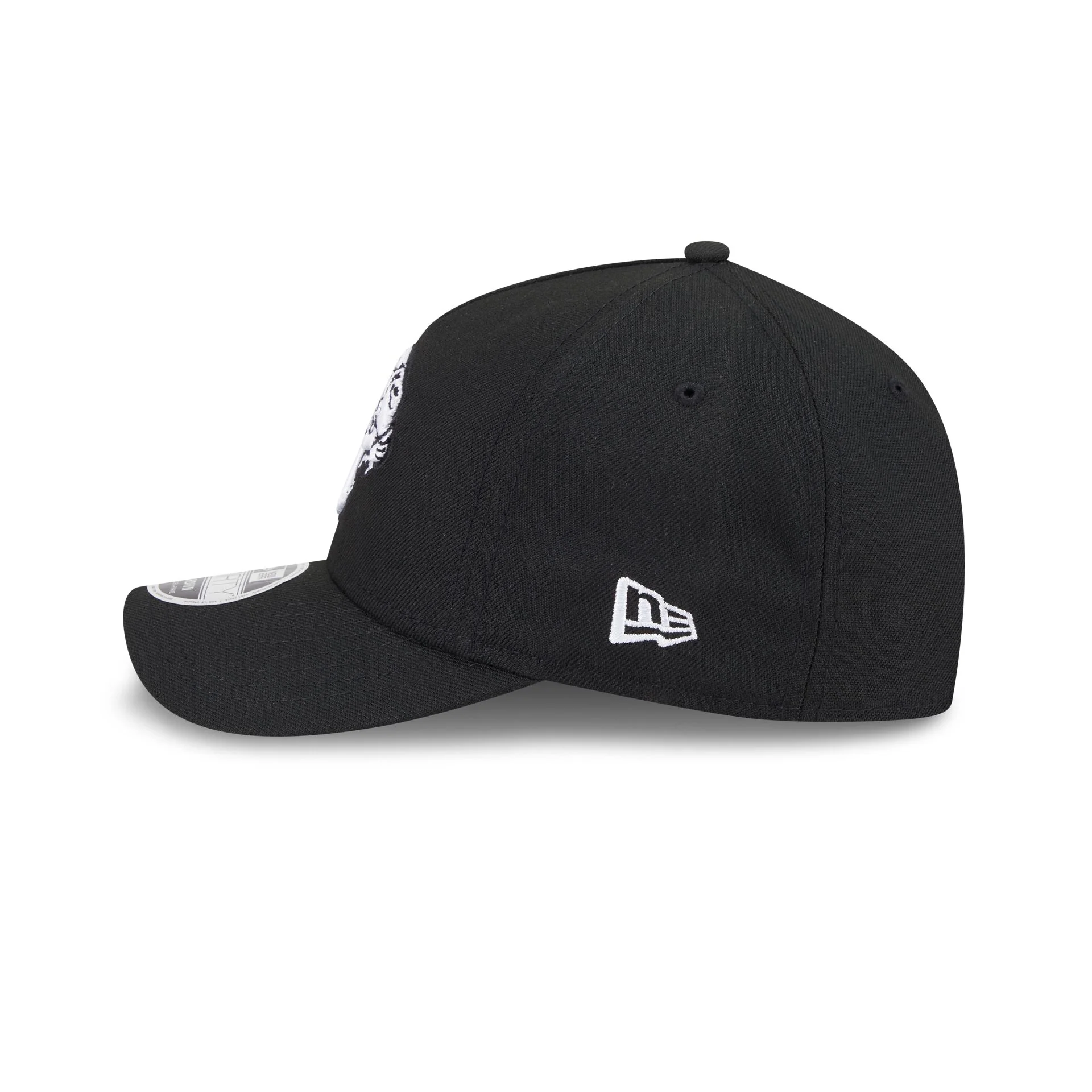 Jacksonville Jaguars Black & White 9FORTY M-Crown A-Frame Snapback Hat - Image 4