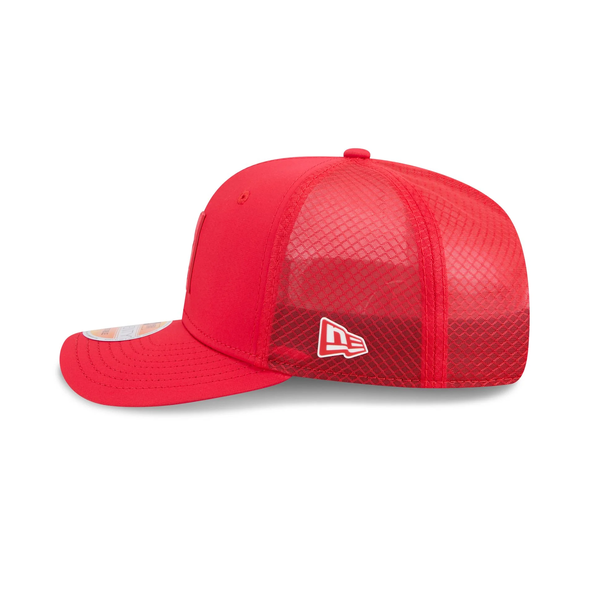Kansas City Chiefs 2025 Sideline Hot Weather 9SEVENTY Trucker Hat - Image 4