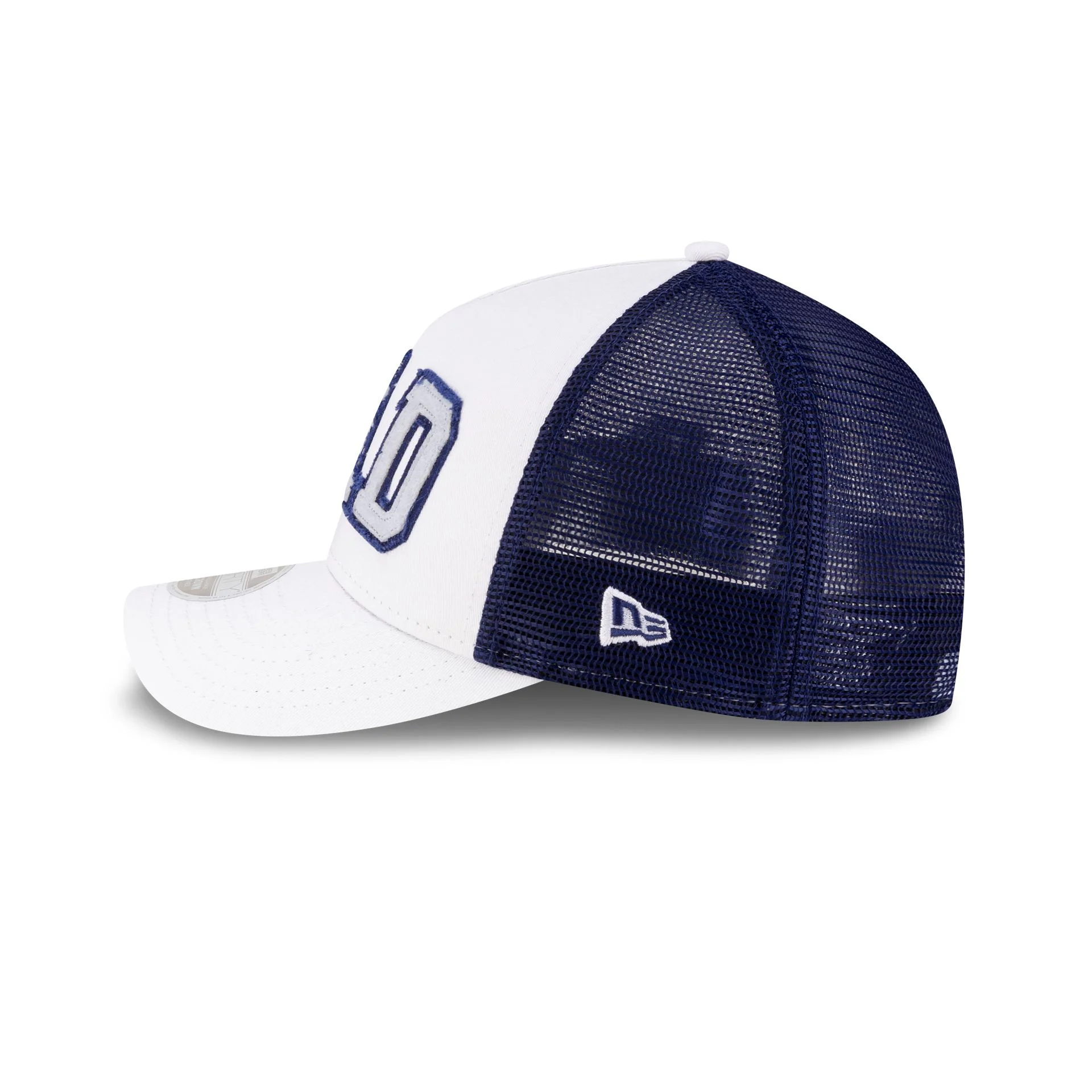 Los Angeles Dodgers Optic White Felt Logo Women's 9FORTY M-Crown A-Frame Trucker Hat - Image 5
