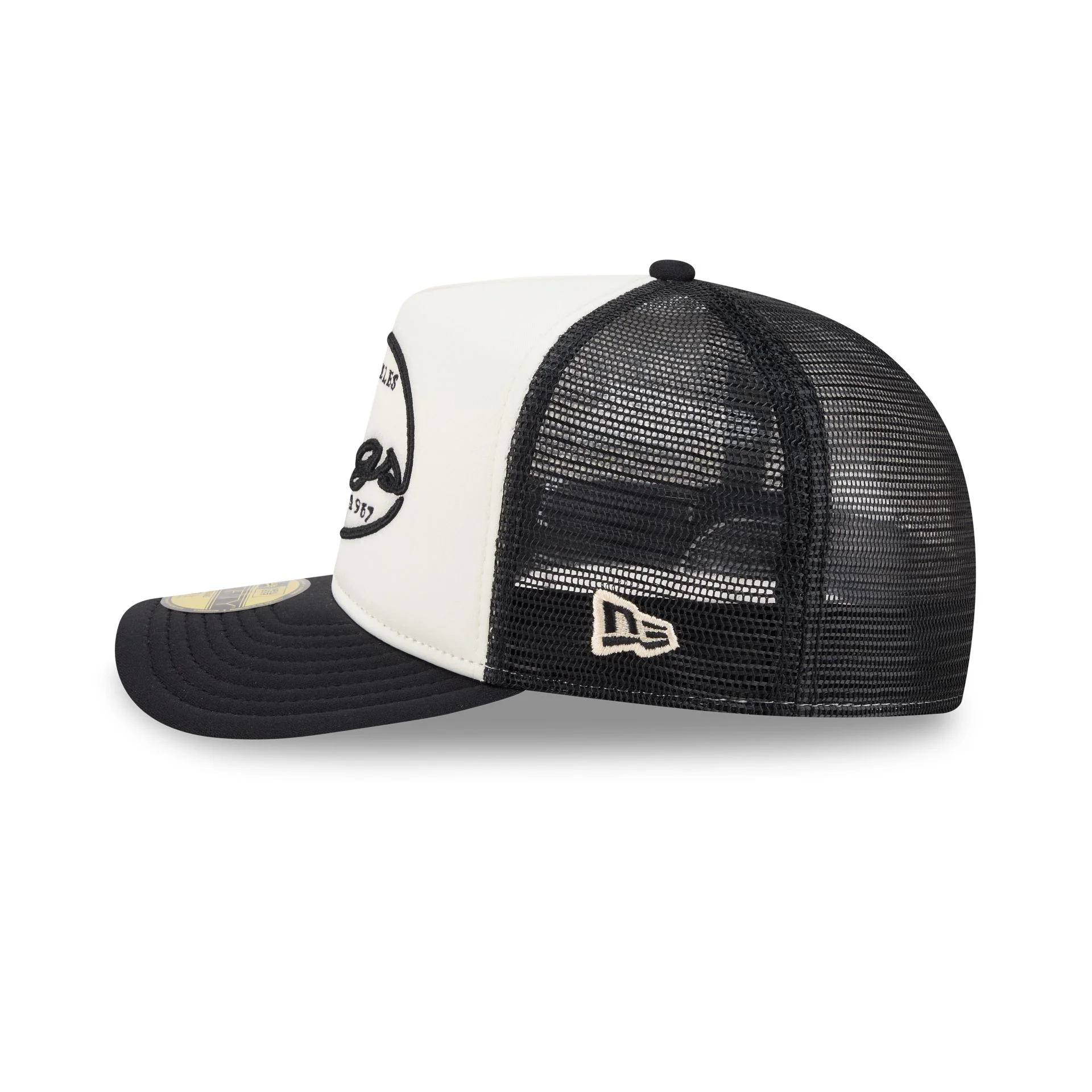Los Angeles Kings Chrome 59FIFTY Fitted Trucker Hat - Image 4