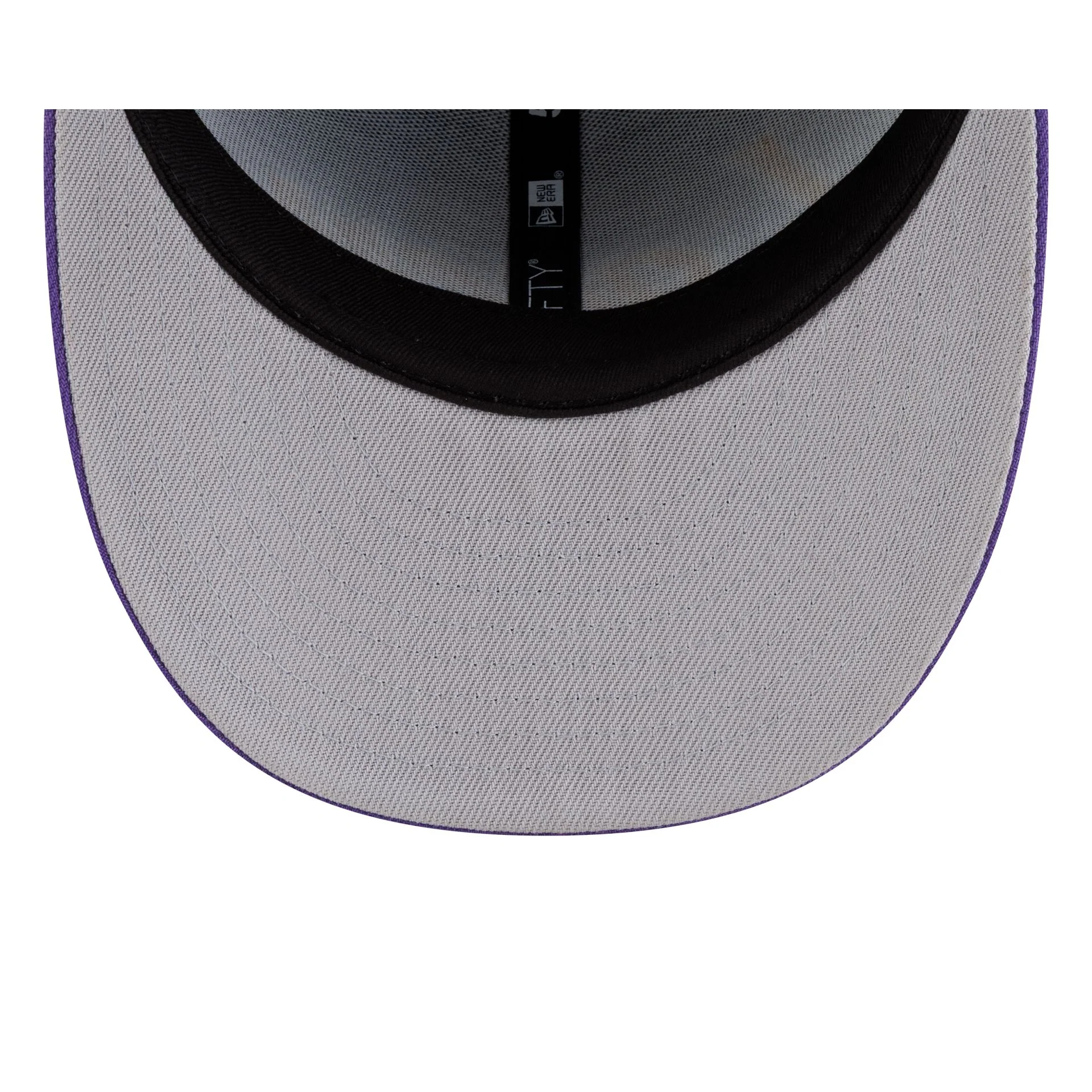 Los Angeles Lakers Hardwood Classics 90s Script 59FIFTY Fitted Hat - Image 7