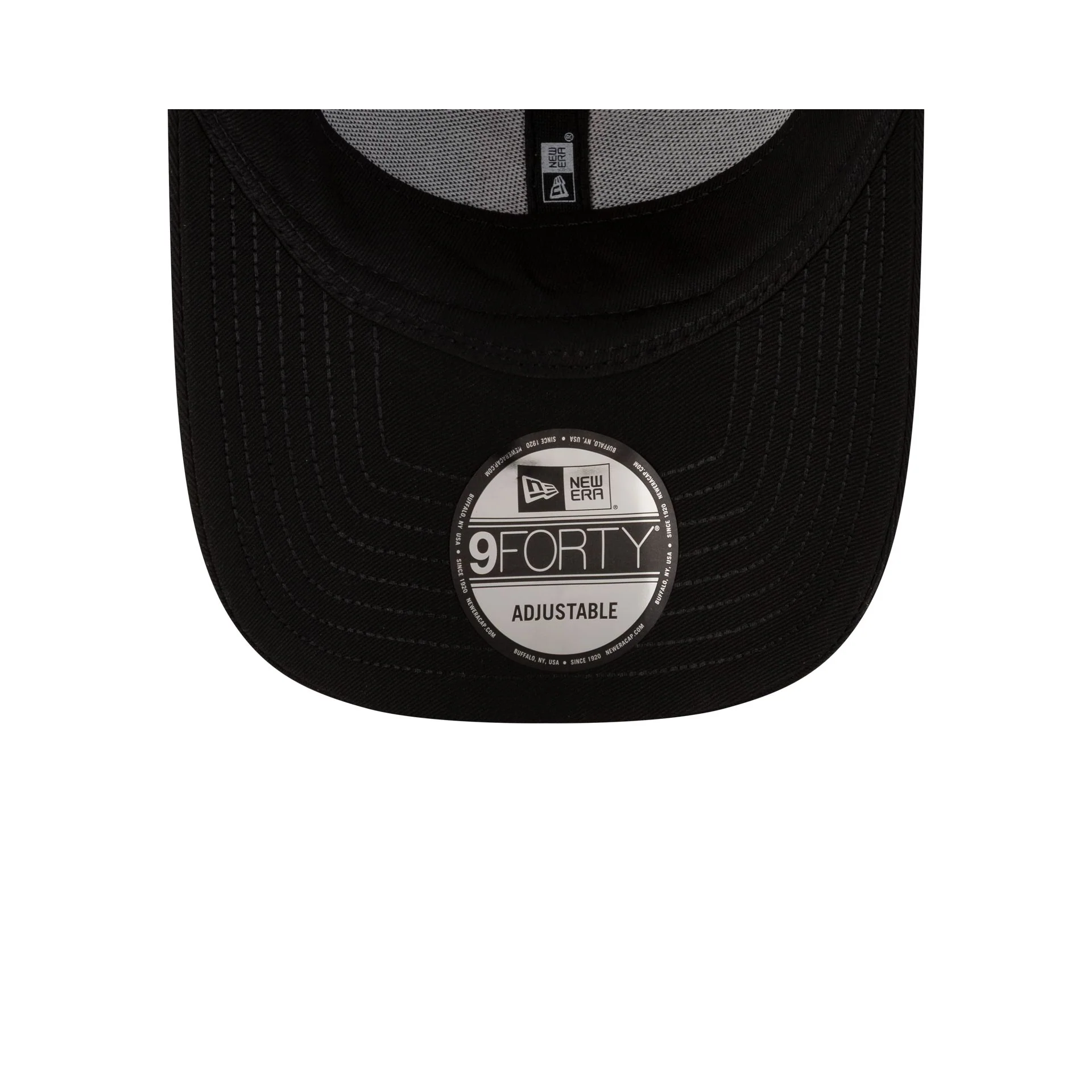 Manchester United FC Stripe Black 9FORTY Adjustable Hat - Image 7