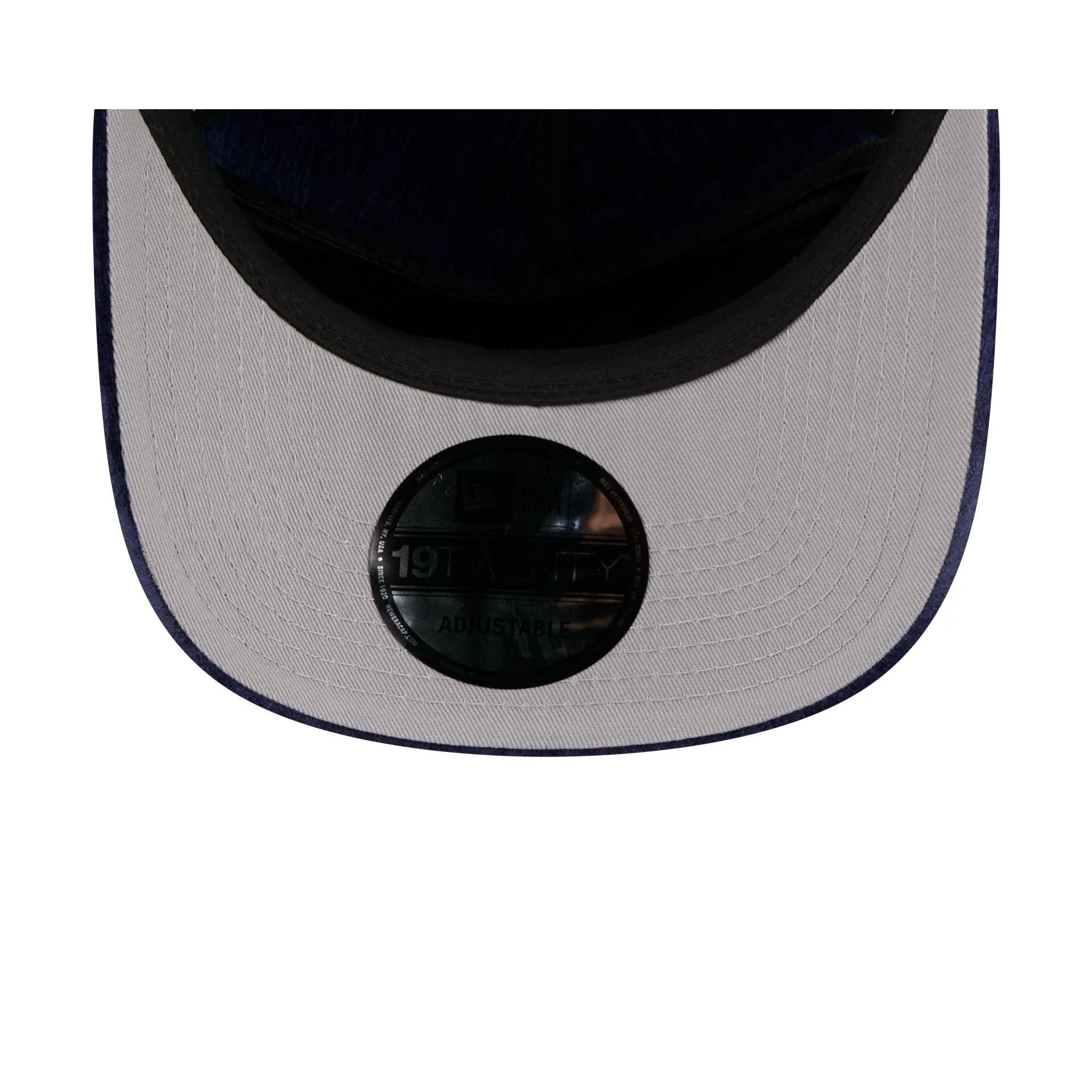 Montreal Expos Velvet Team Script 19TWENTY Adjustable Hat - Image 7