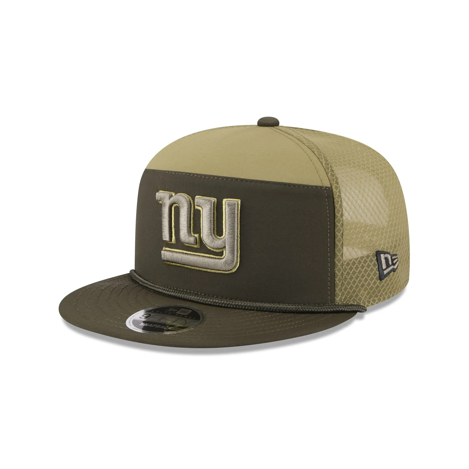 New York Giants 2025 Salute to Service Split Panel 9FIFTY Trucker Hat - Image 3