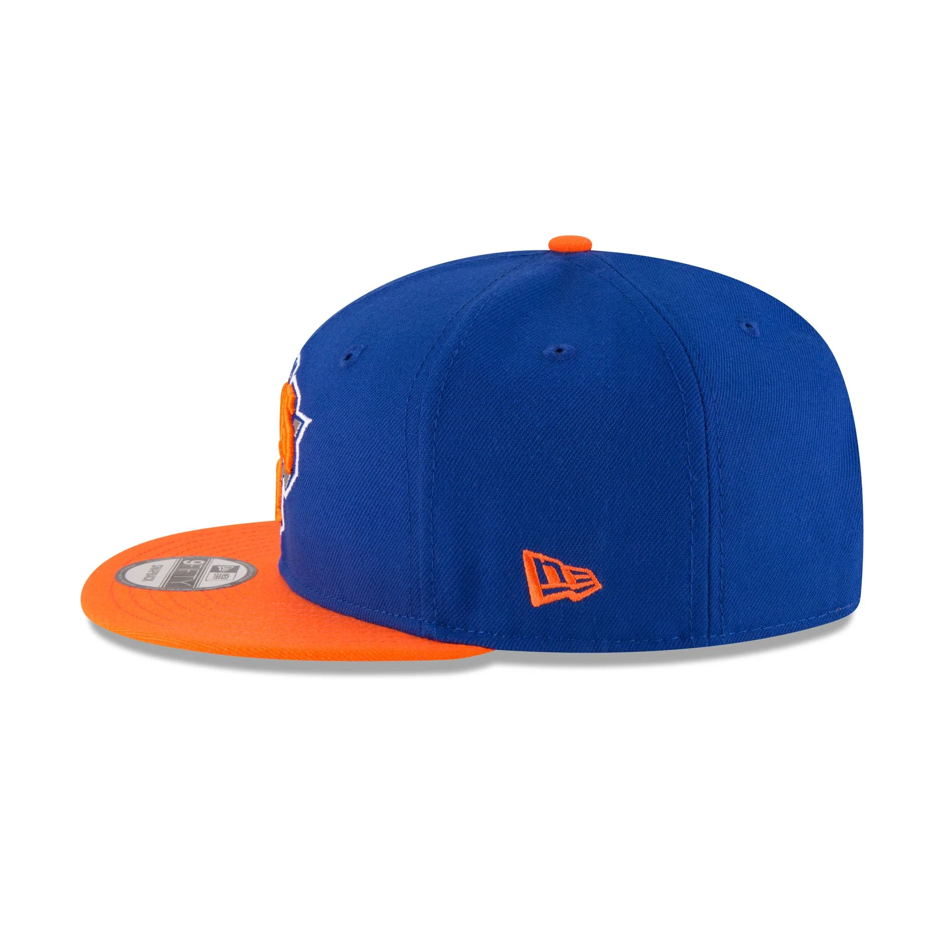 New York Knicks 2026 Champions Sidepatch Two Tone 9FIFTY Snapback Hat - Image 5