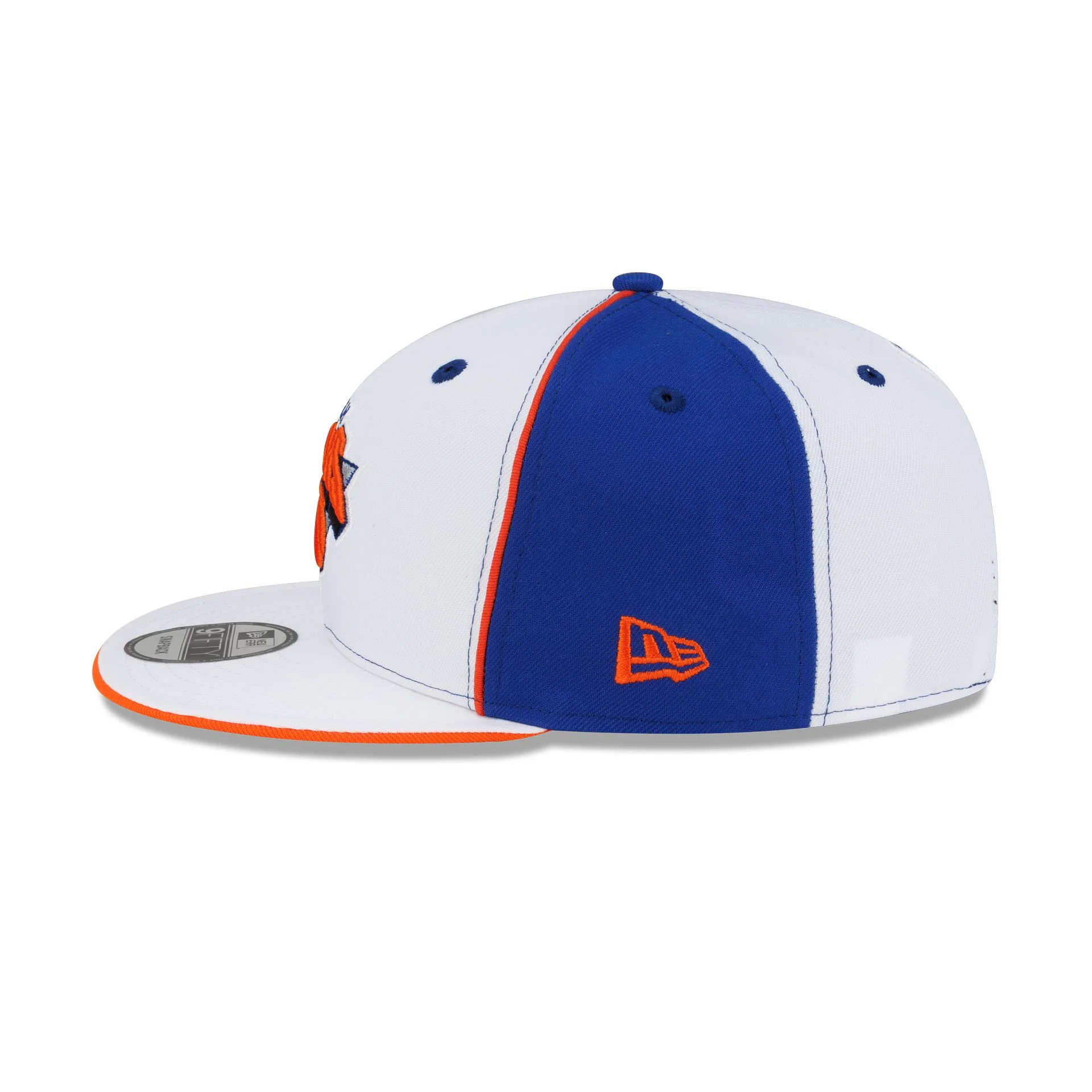 New York Knicks Hardwood Classics 2000s Optic White Flip 9FIFTY Snapback Hat - Image 4