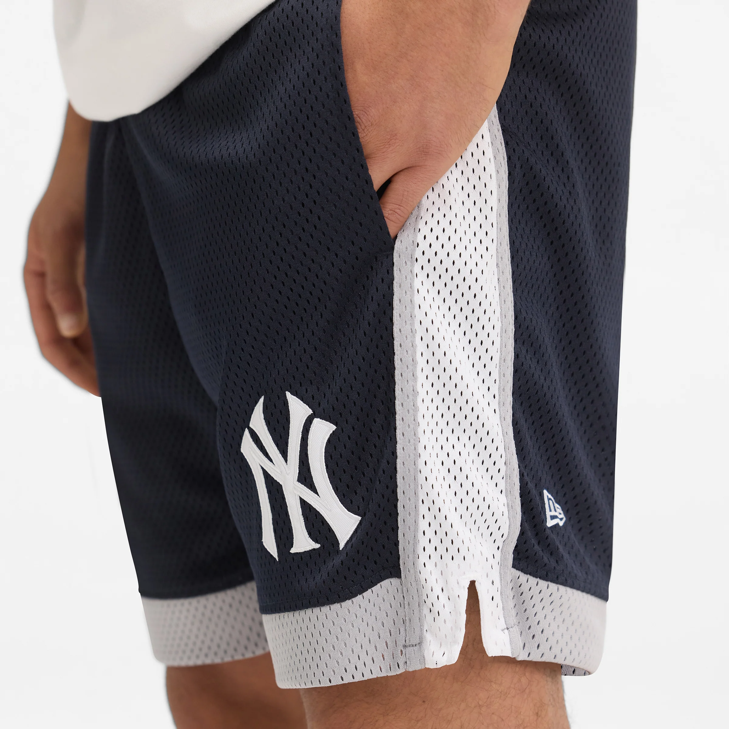 New York Rangers Sport Classics Black & White Shorts - Image 4