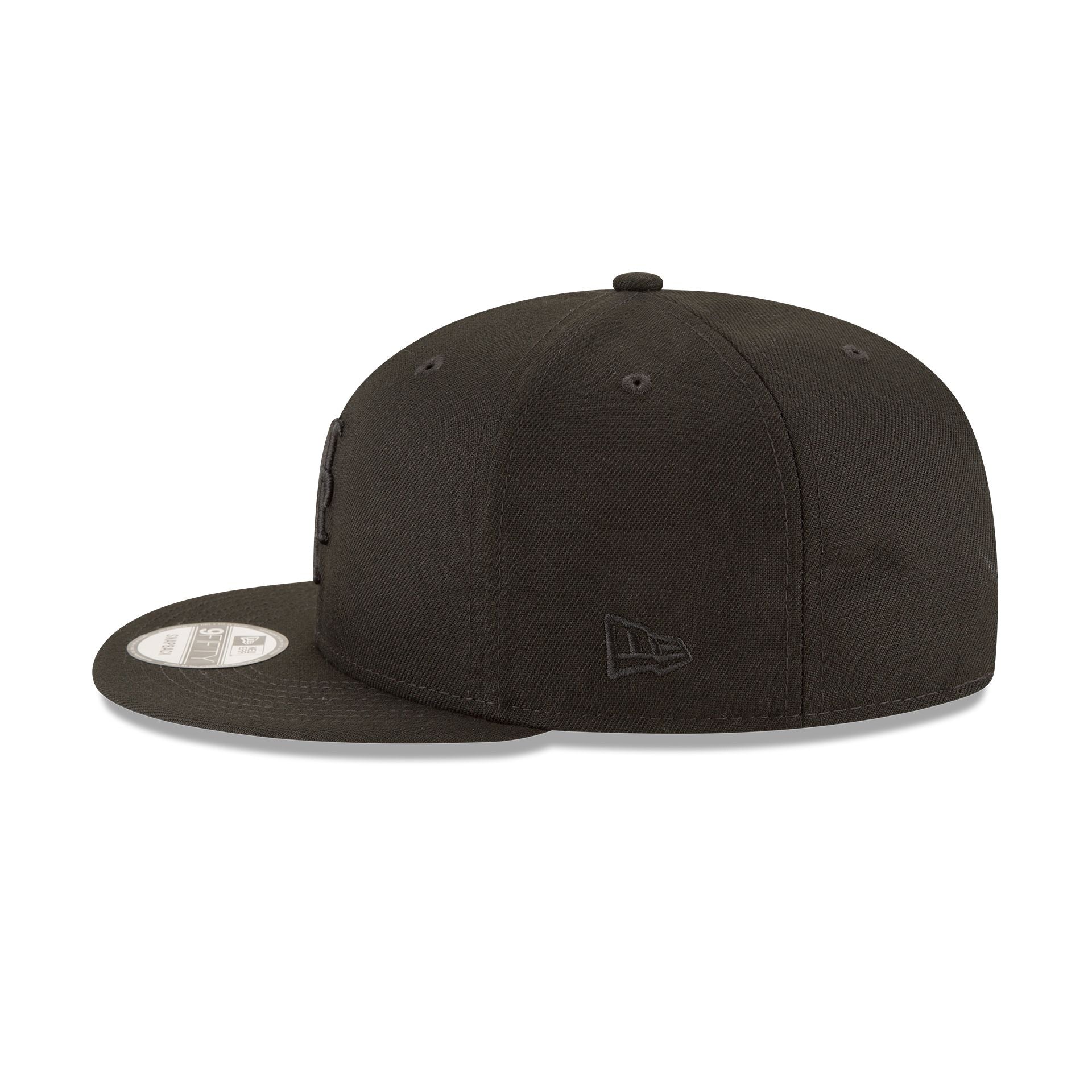New York Mets Basic All Black 9FIFTY Snapback Hat - Image 4