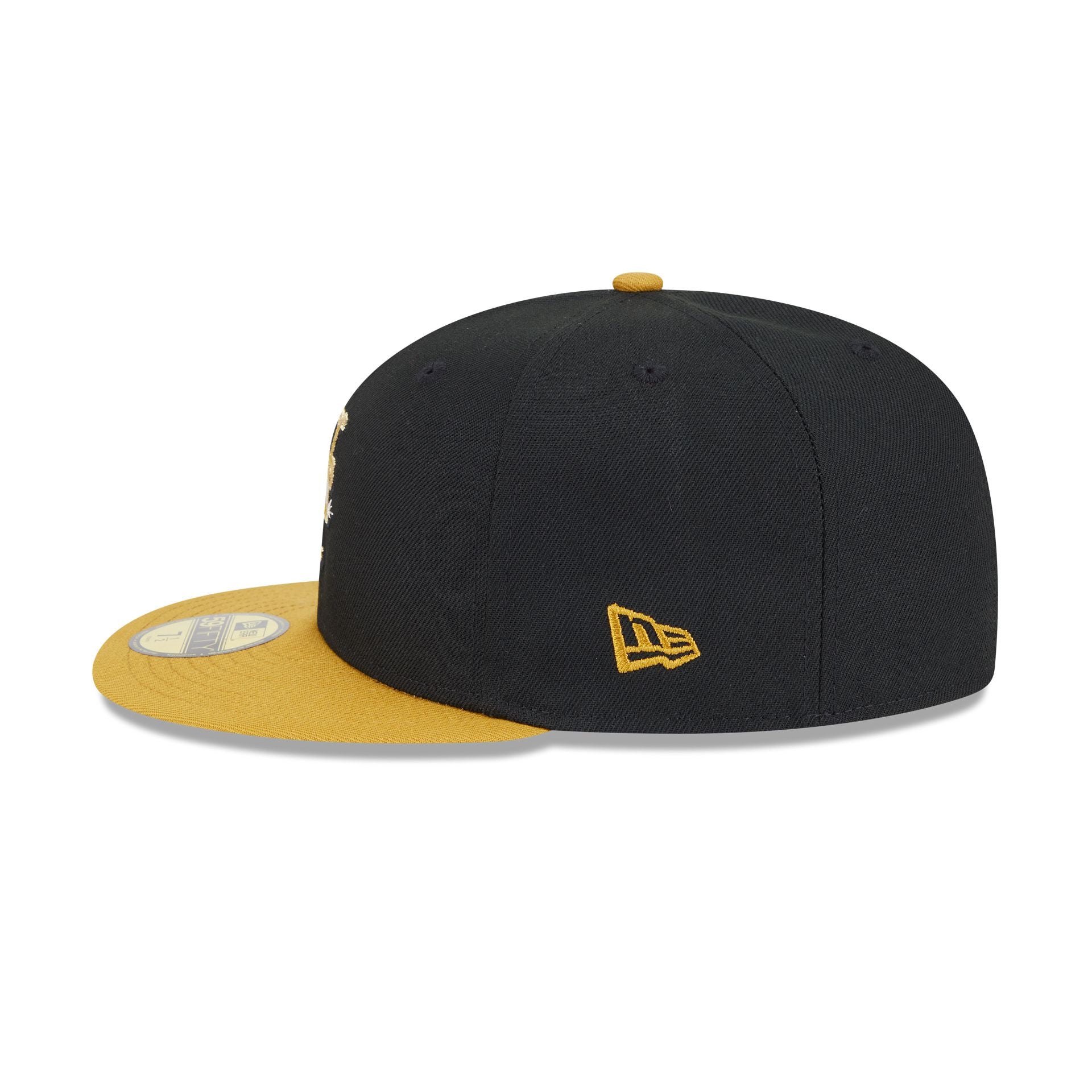 New York Mets Metallic Gold Logo 59FIFTY Fitted Hat - Image 4