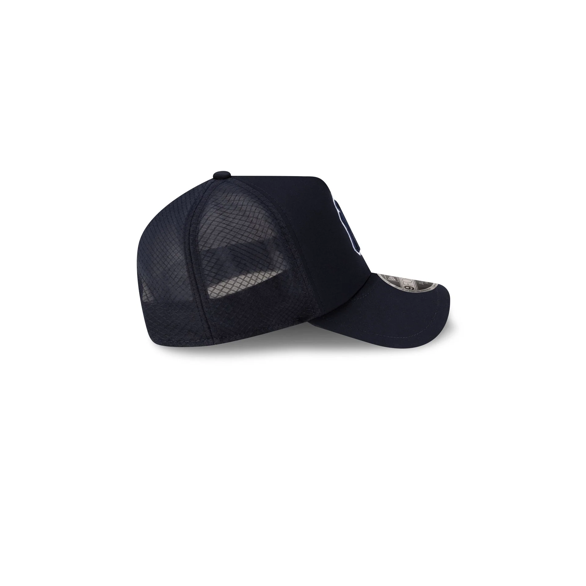 New York Yankees 2026 Batting Practice Kids 9FORTY APEX Trucker Hat - Image 5