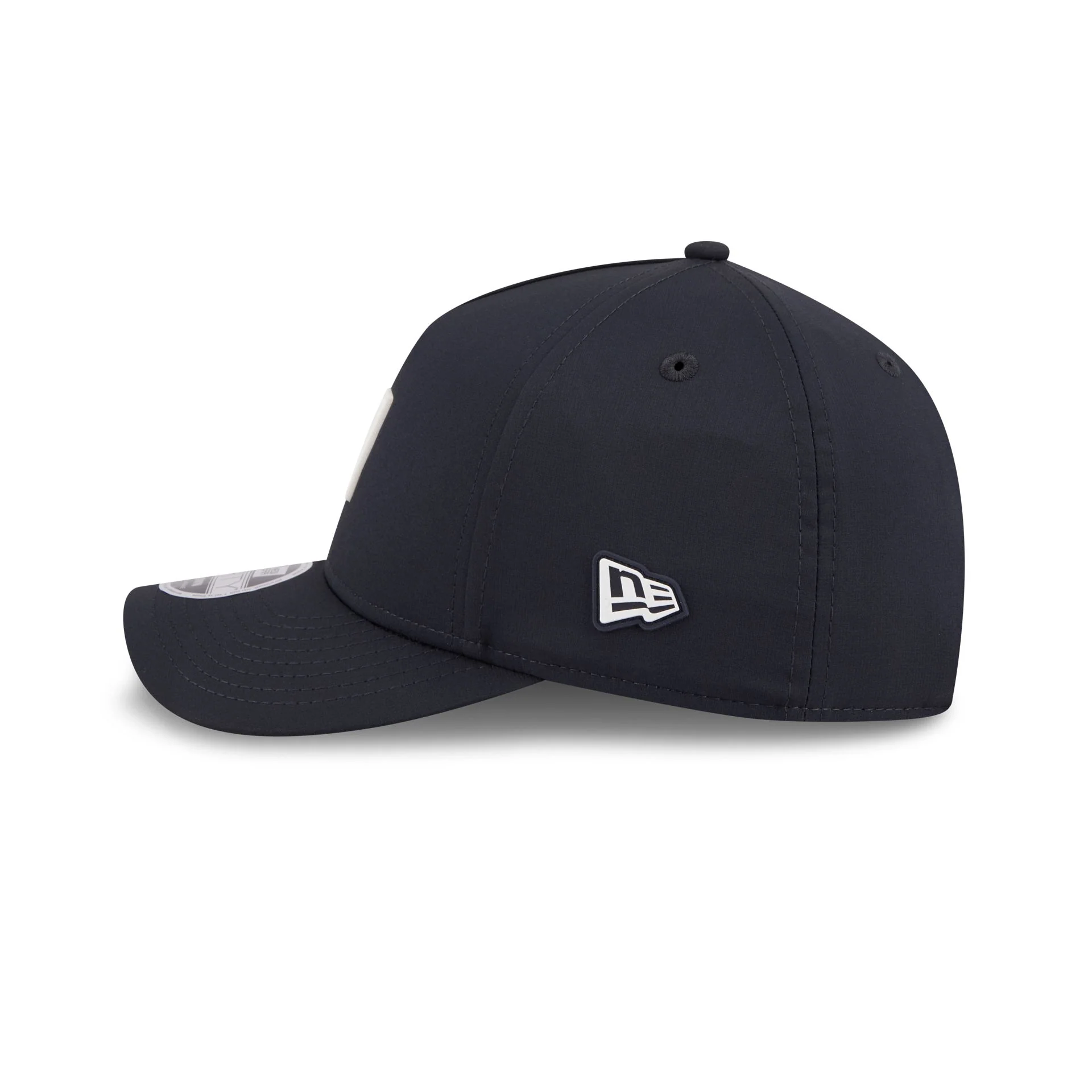 New York Yankees 2026 Clubhouse 9FORTY M-Crown A-Frame Snapback Hat - Image 5