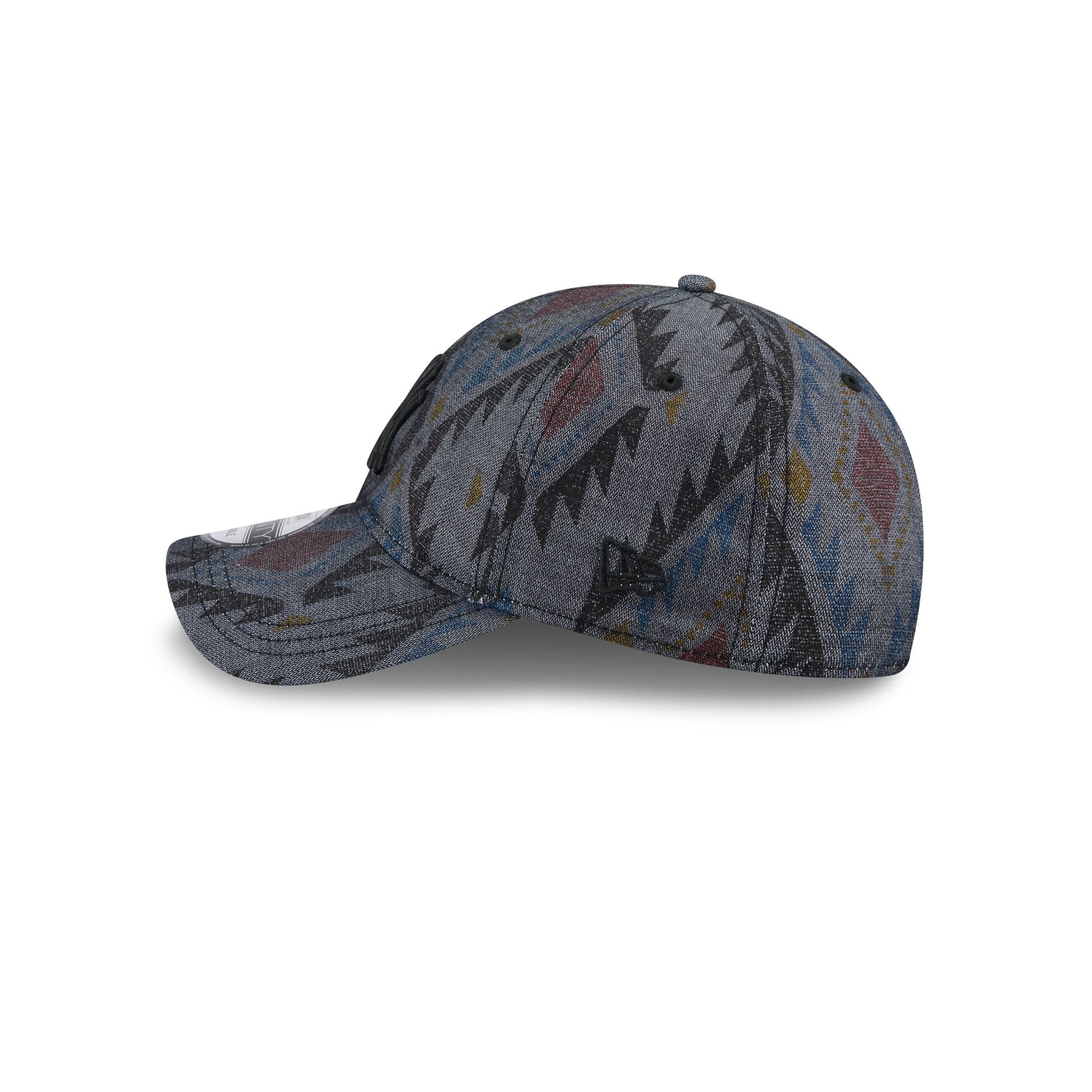 New York Yankees Aztec Pattern 9TWENTY Adjustable Hat - Image 4
