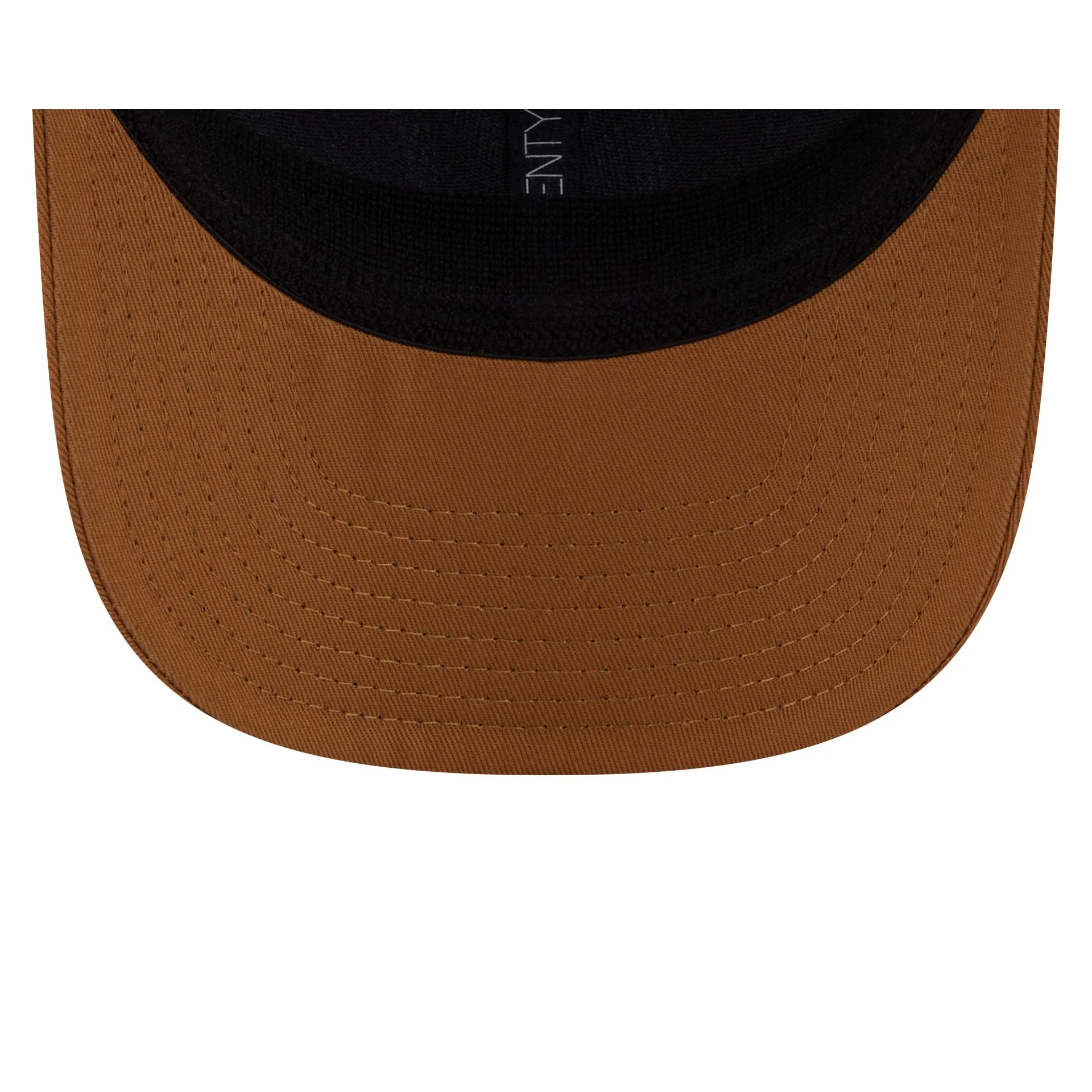 New York Yankees Bronze 9SEVENTY Trucker Hat - Image 7