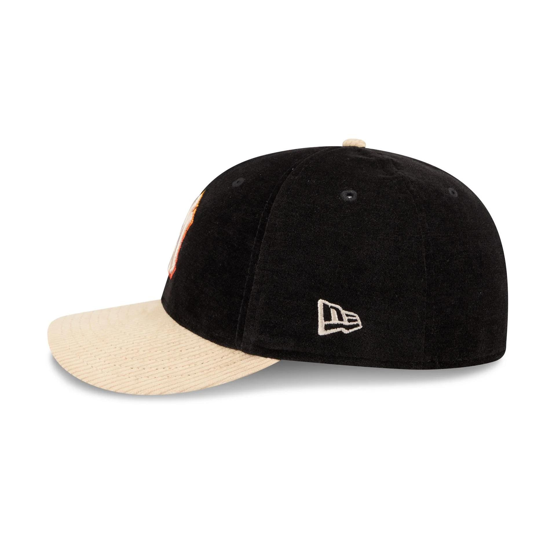 New York Yankees Fall Velvet Low Profile 59FIFTY Fitted Hat - Image 5
