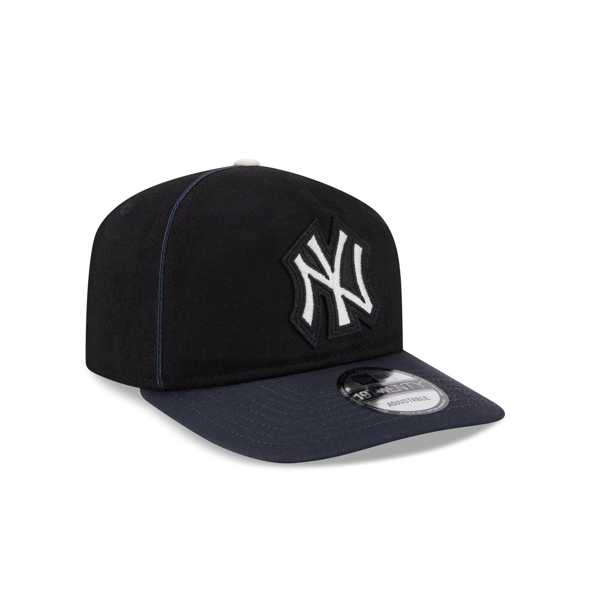 New York Yankees Felt Logo 19TWENTY Adjustable Hat - Image 3