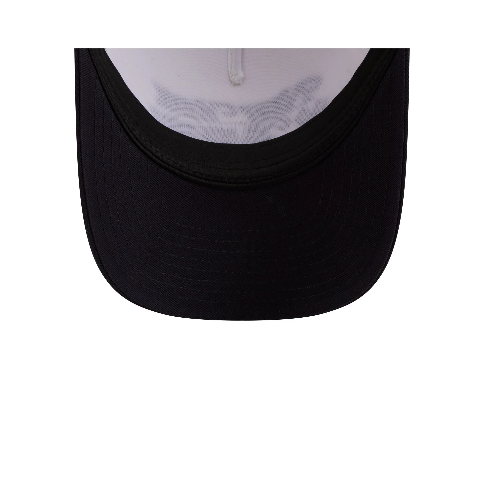 New York Yankees Retro Chrome Women's White 9FORTY M-Crown A-Frame Trucker Hat - Image 7