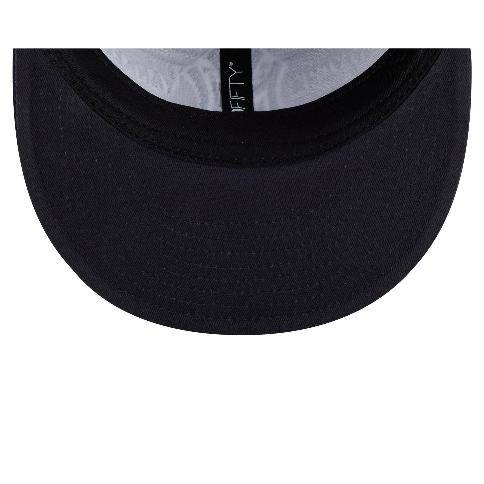 New York Yankees Team Stripes Retro Crown 9FIFTY Snapback Hat - Image 7