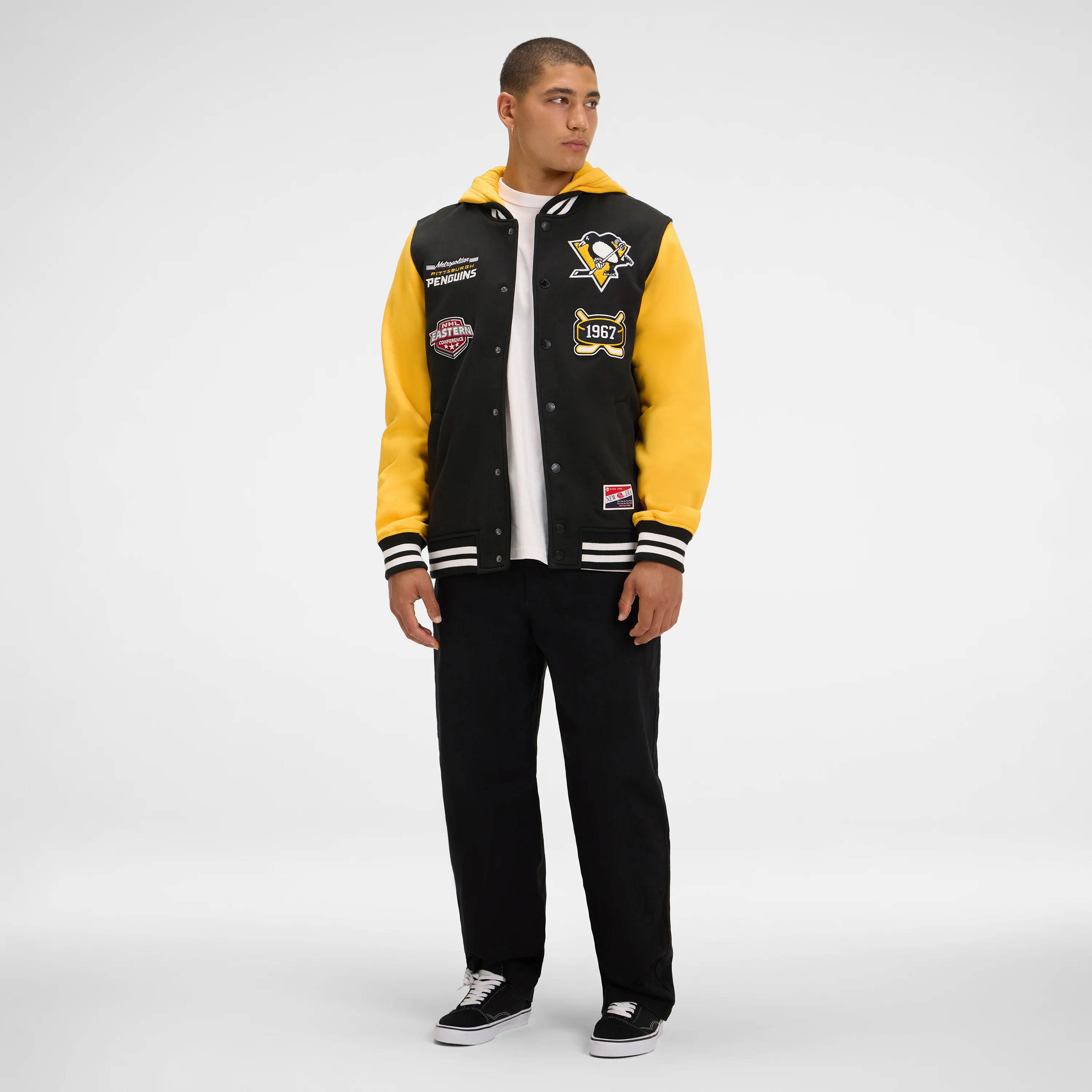Anaheim Ducks Throwback Black Jacket - Image 5