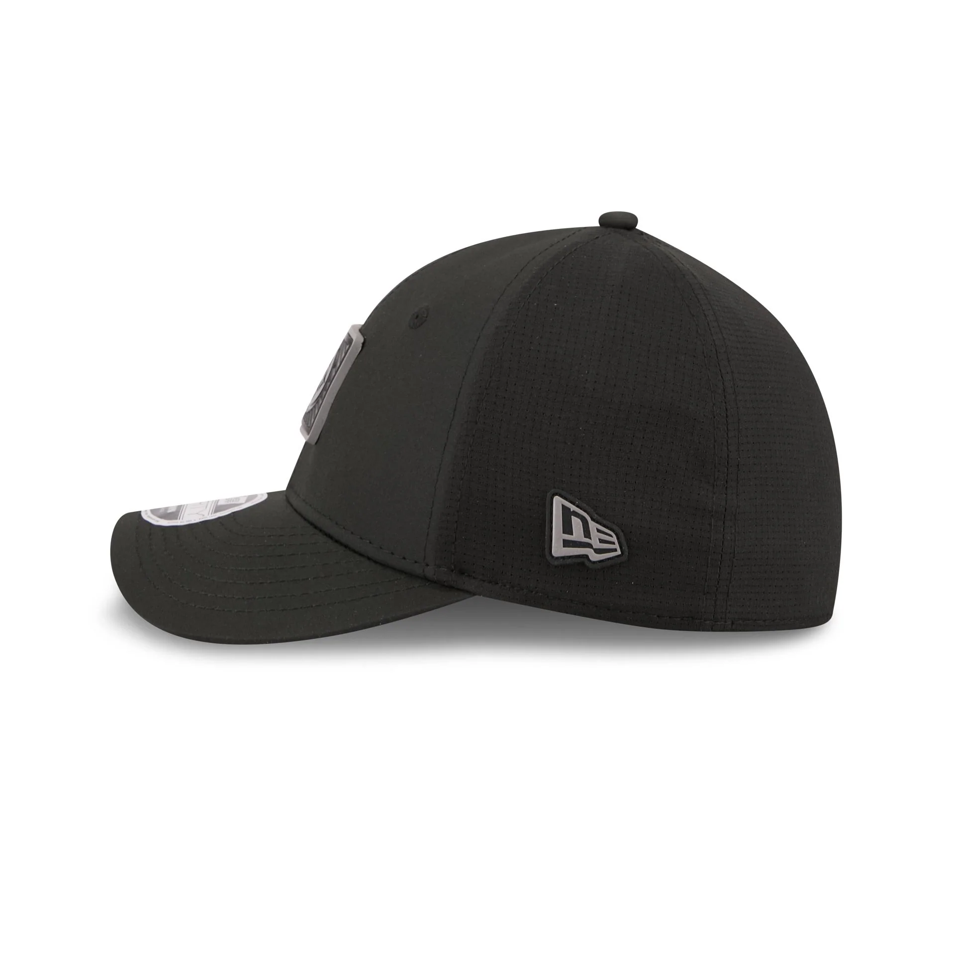 Pittsburgh Steelers 2026 Training Black 39THIRTY M-Crown Stretch-Fit Hat - Image 5
